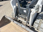Hydraulics with Bucket Tilt Cylinders