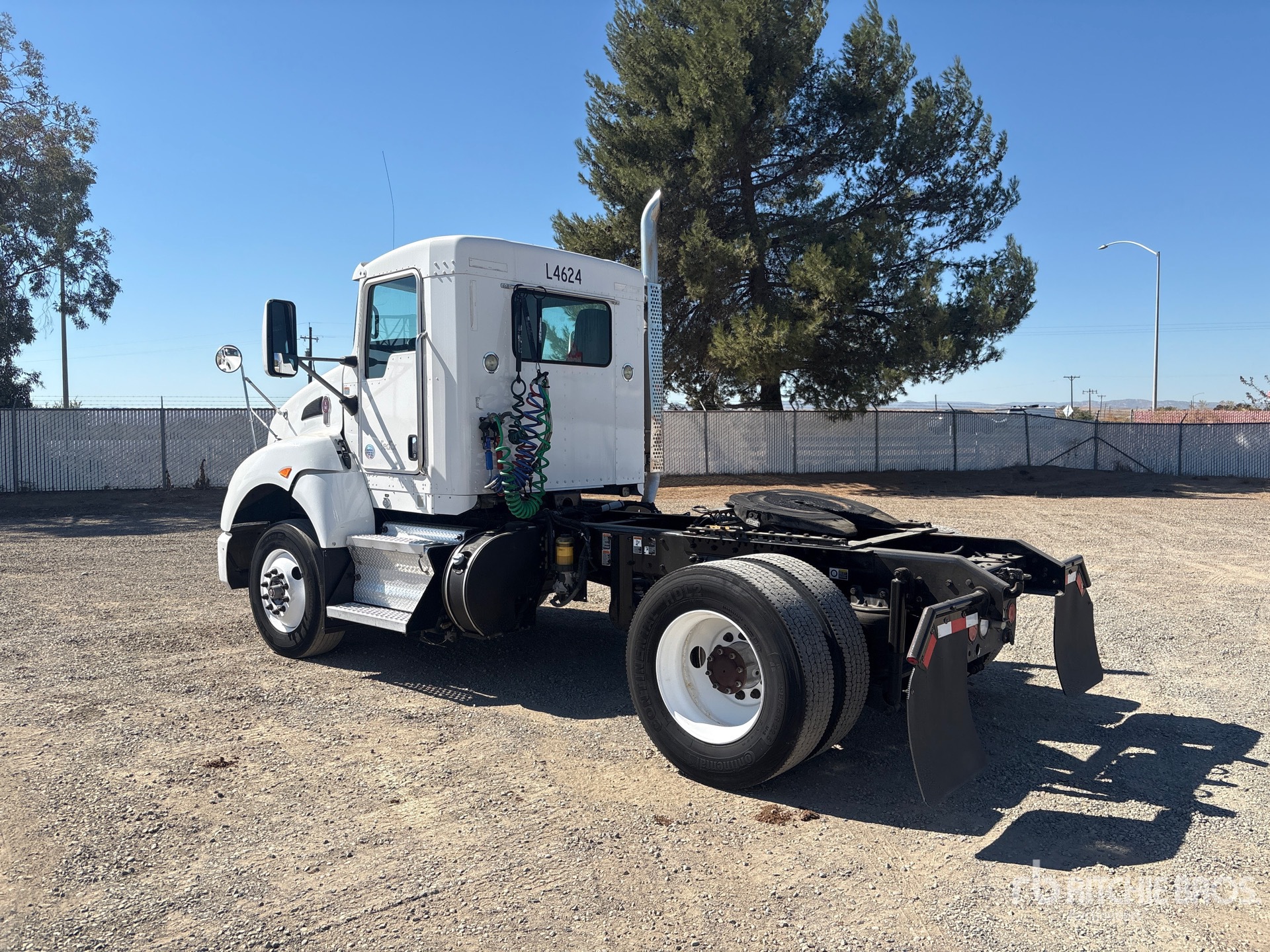 2015 Kenworth T400