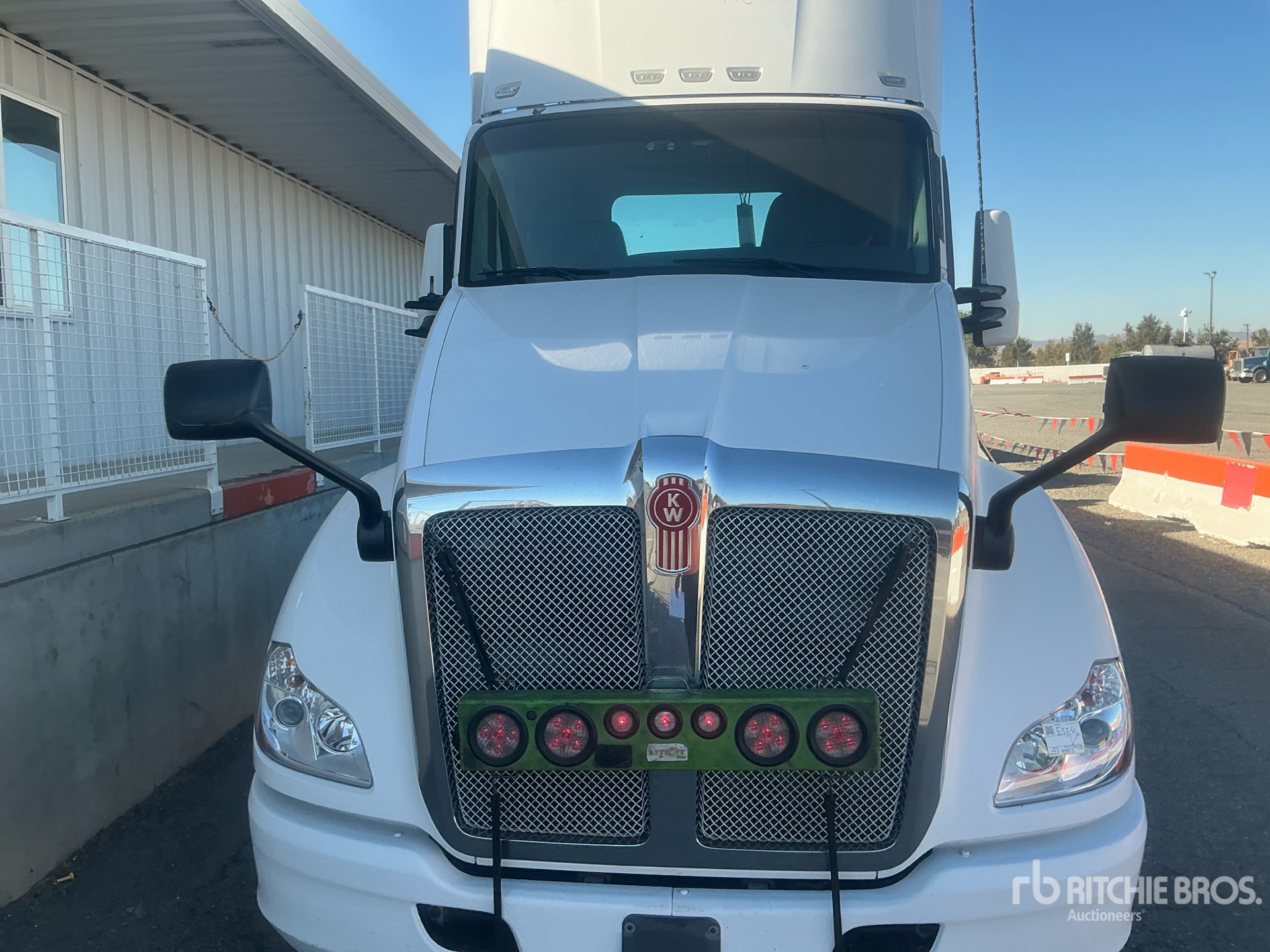 2015 Kenworth T-680