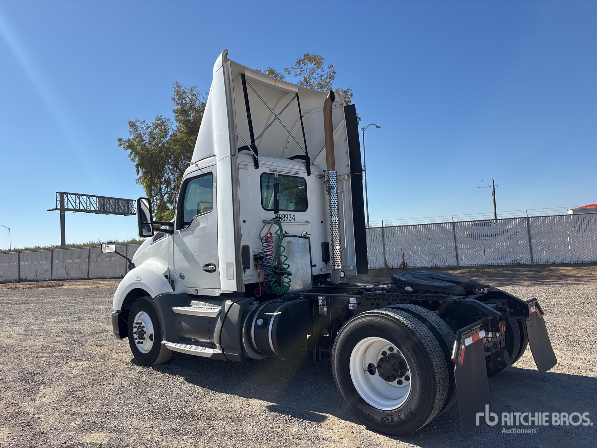 2017 Kenworth T-680
