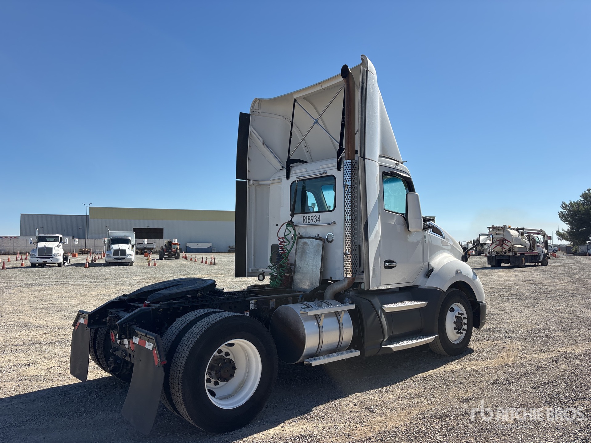 2017 Kenworth T-680