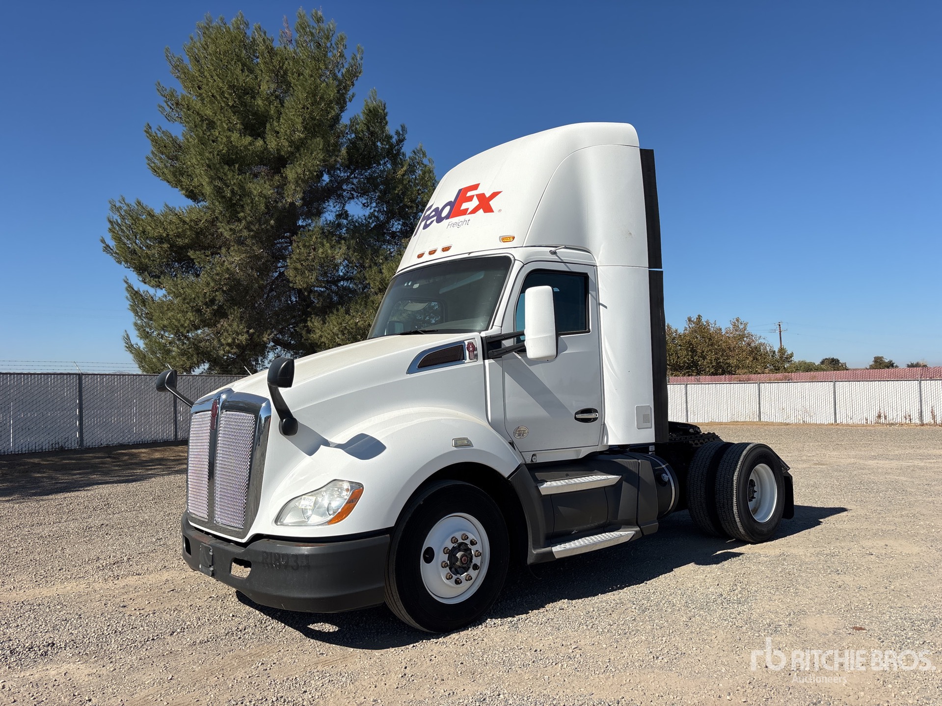 2017 Kenworth T-680