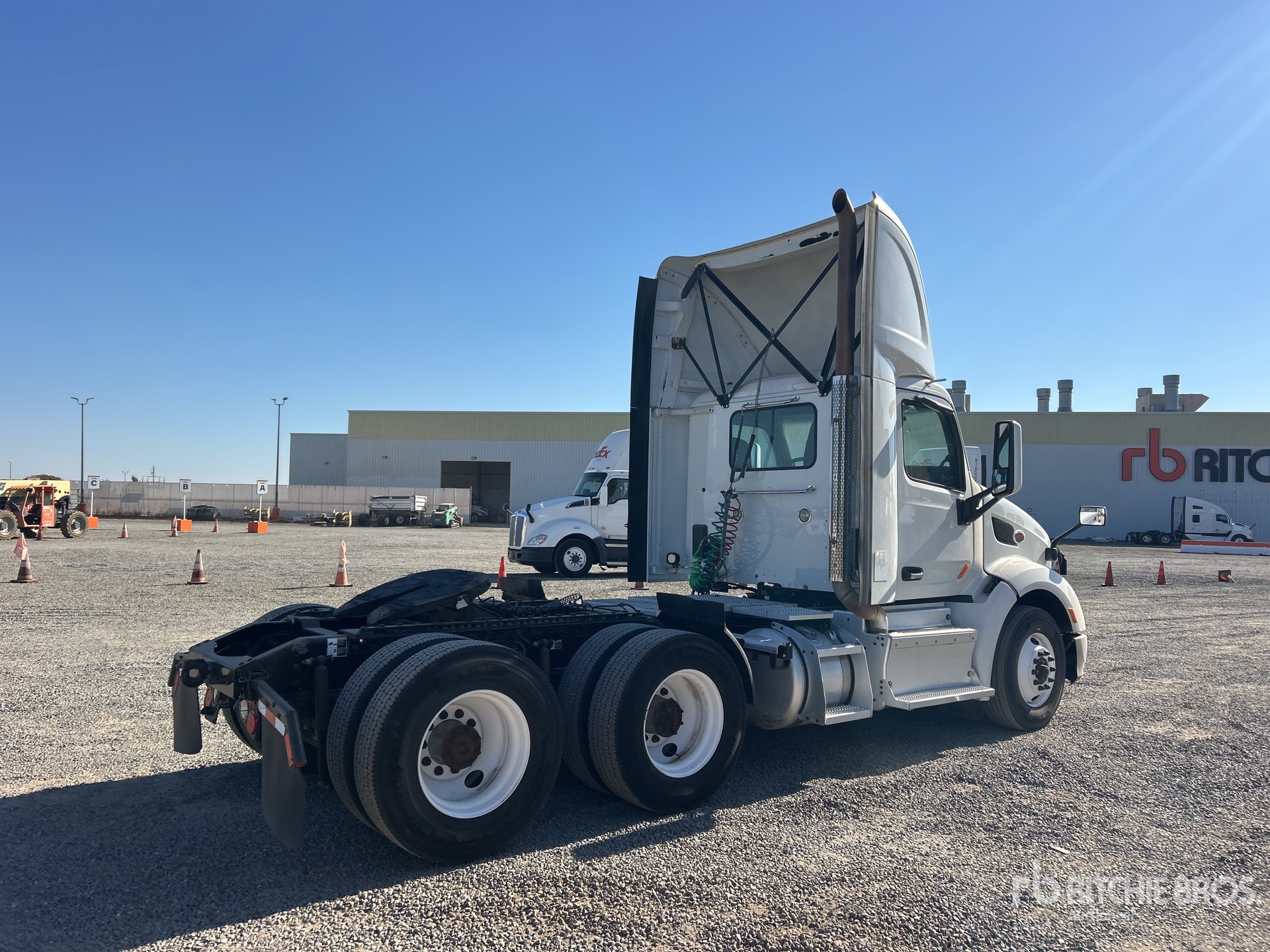 2017 Peterbilt 579