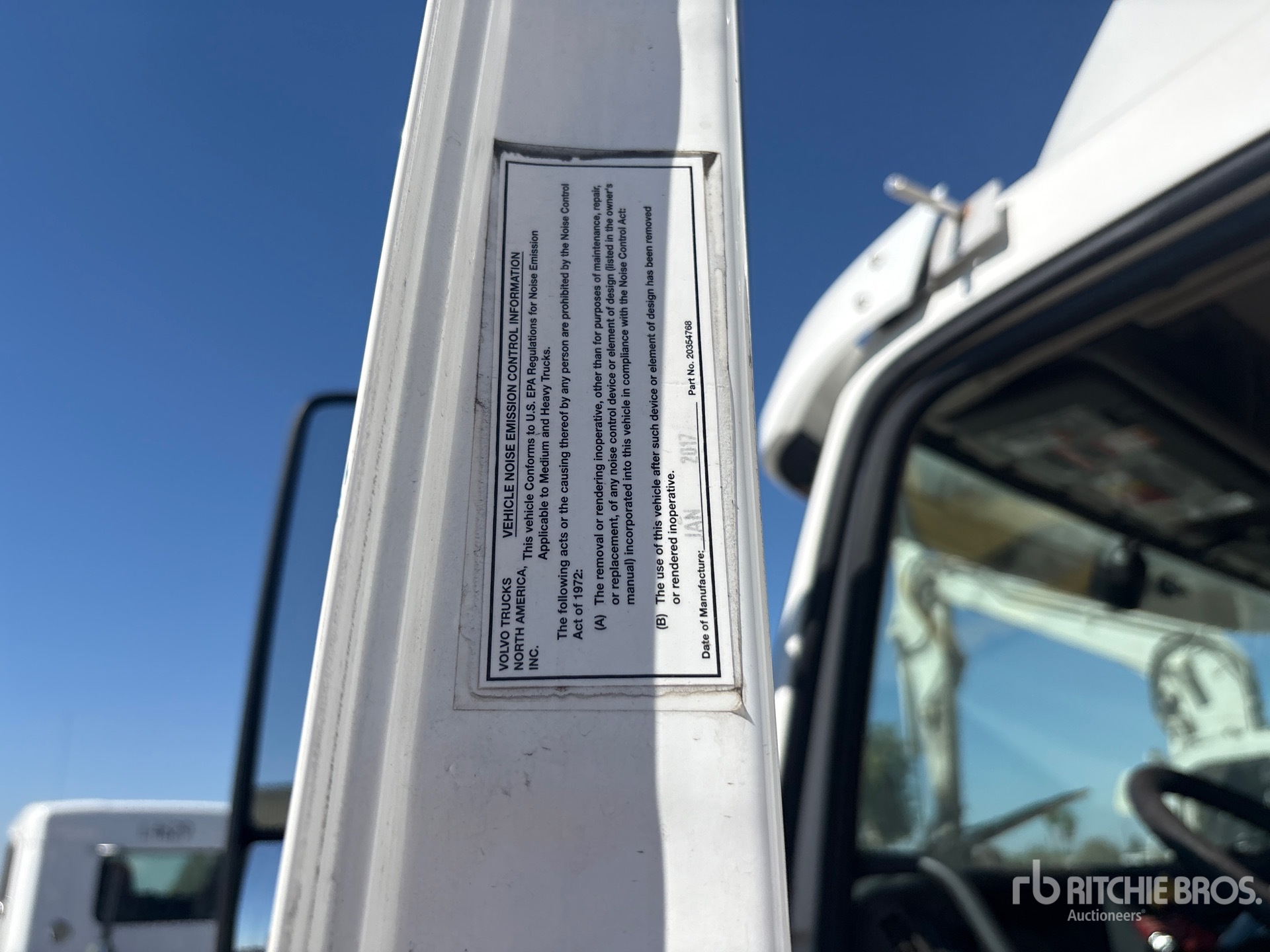 2018 Volvo VNL