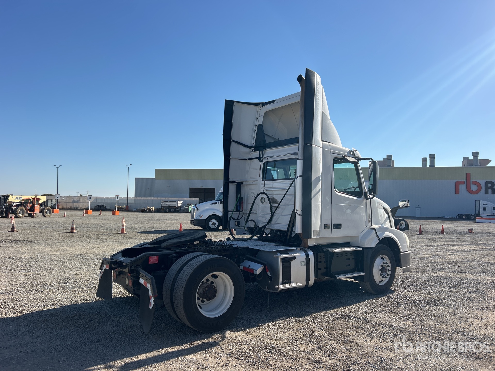 2018 Volvo VNL