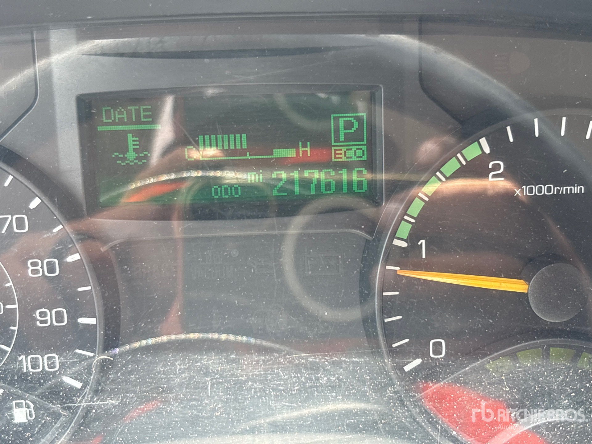 2015 Mitsubishi FEC72S