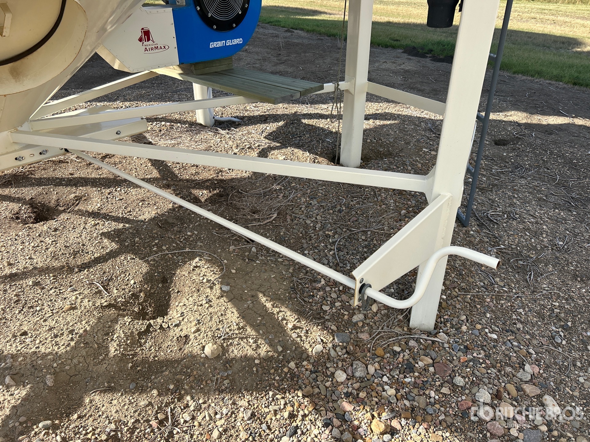 2013 Meridian GRAINMAX GM4000