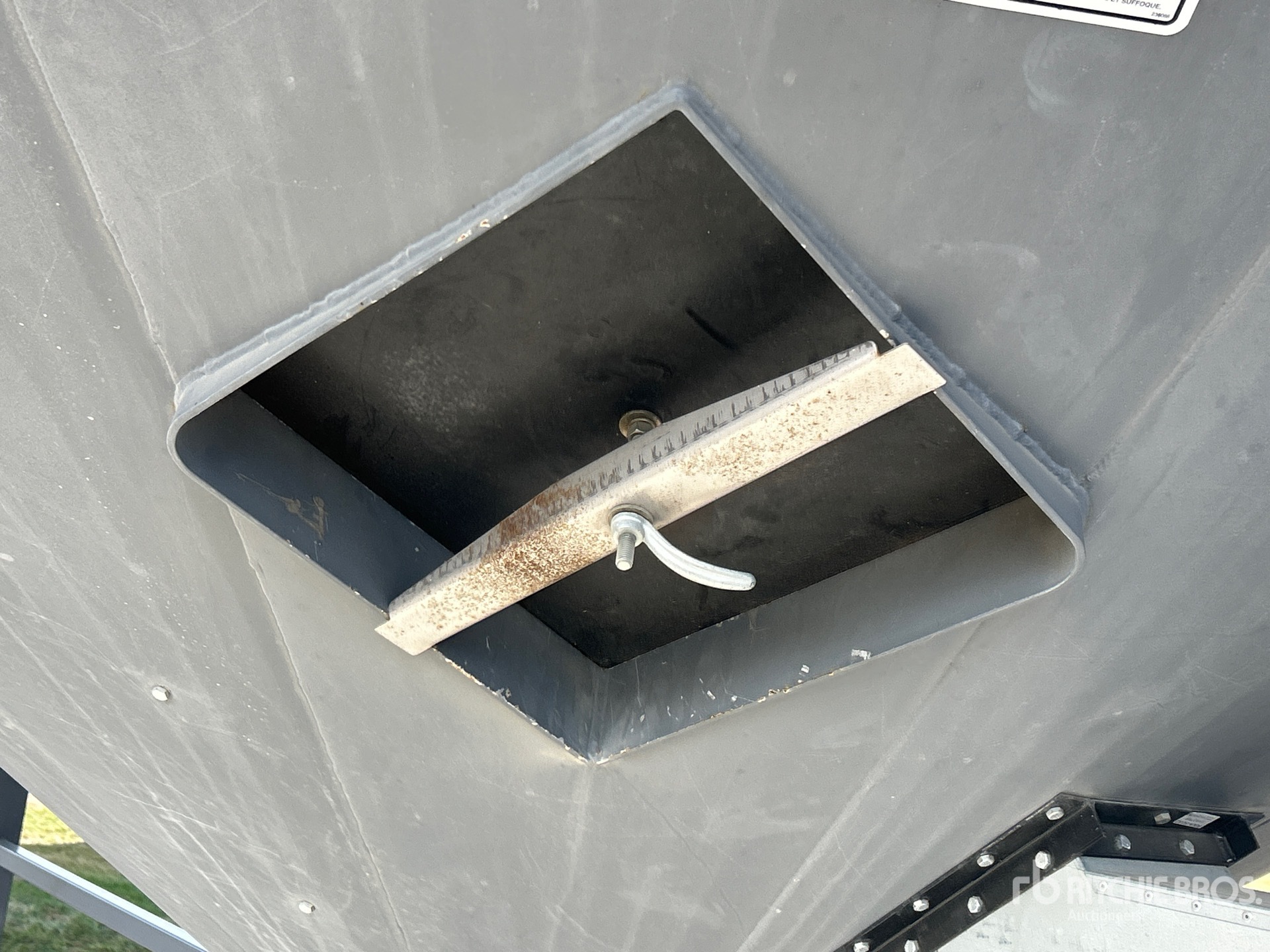 Westeel +/- 6000 bu 8 Ring