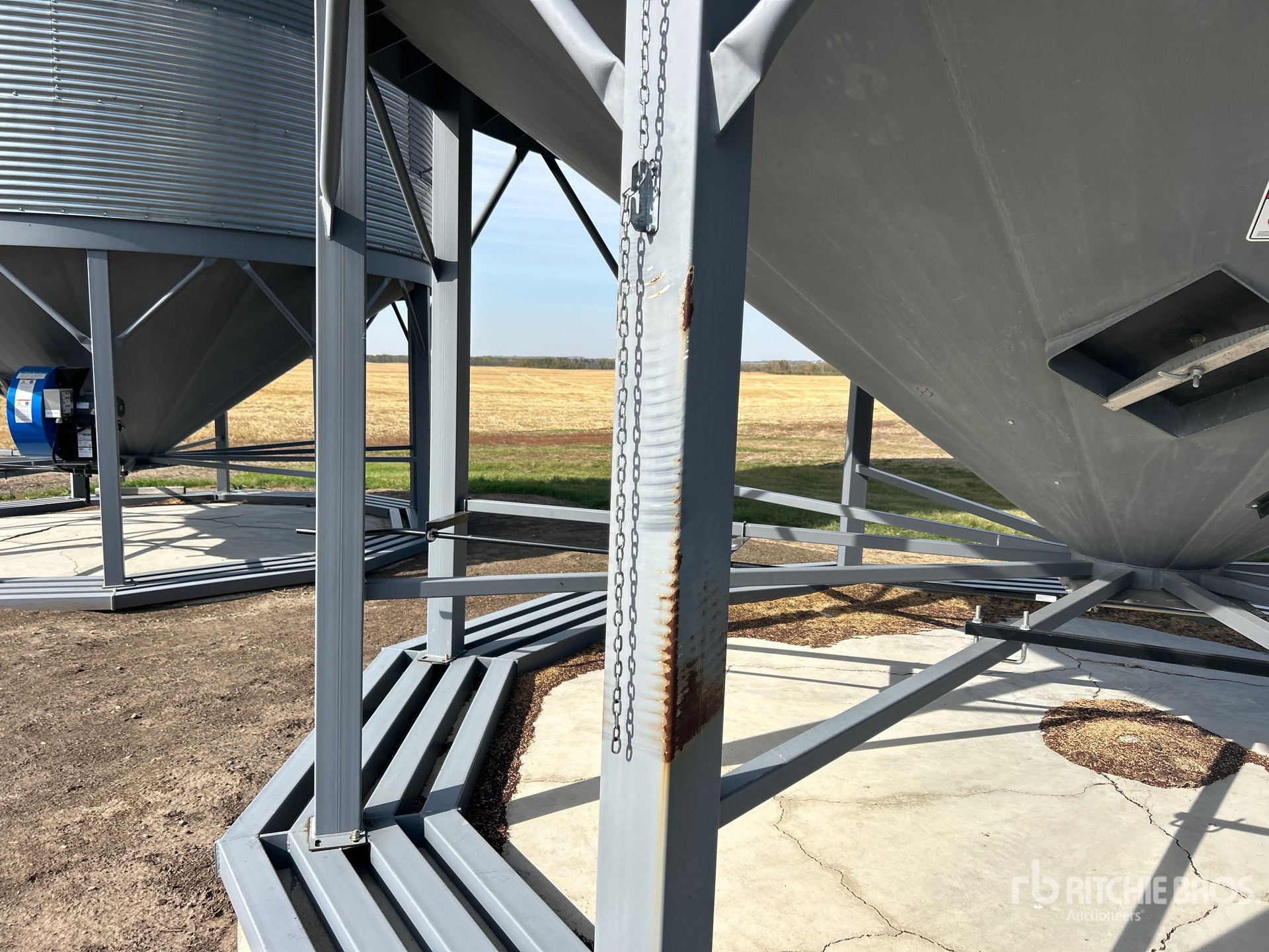 Westeel +/- 6000 bu 8 Ring