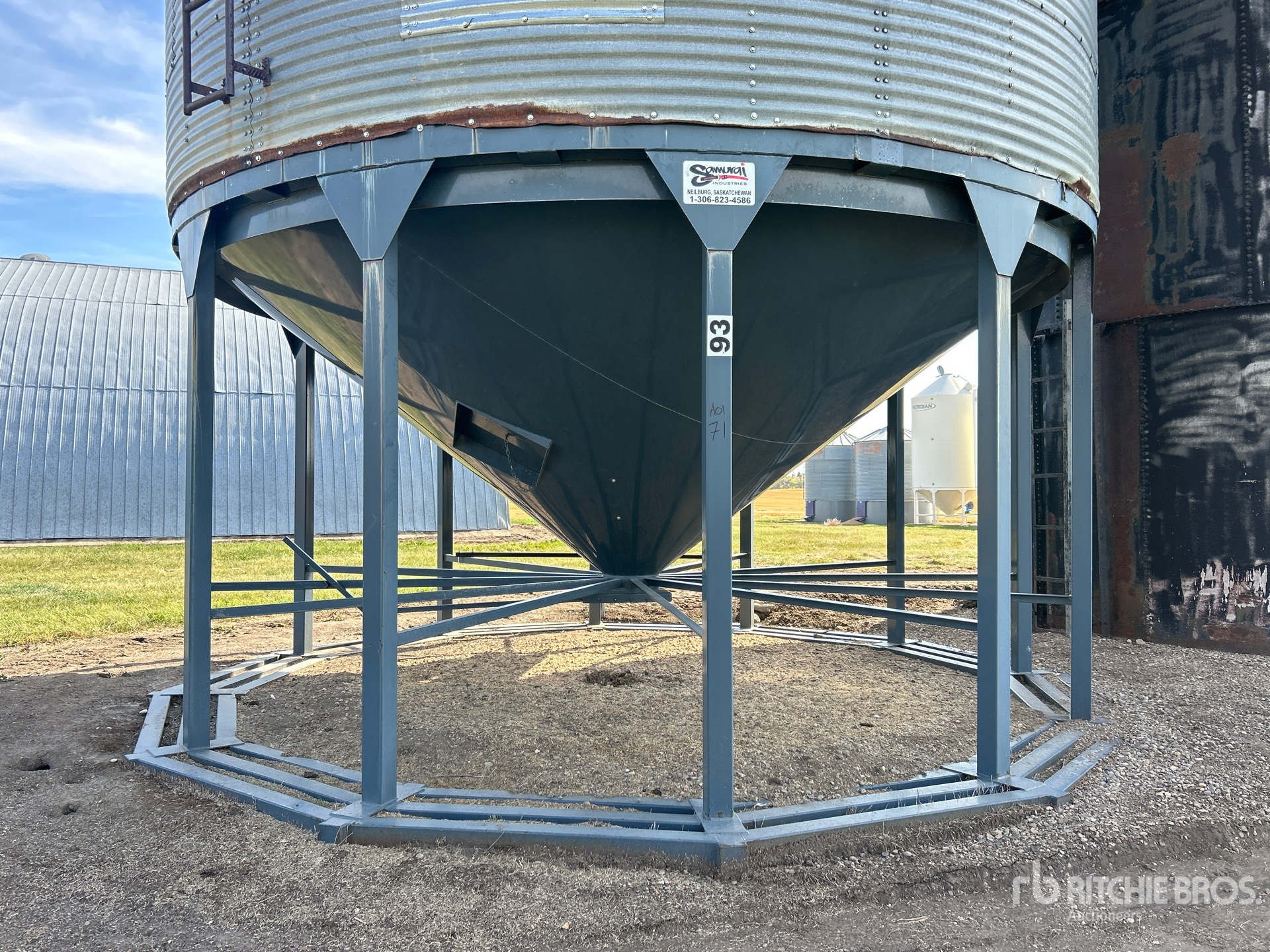 Butler +/- 4700 bu 7 Ring