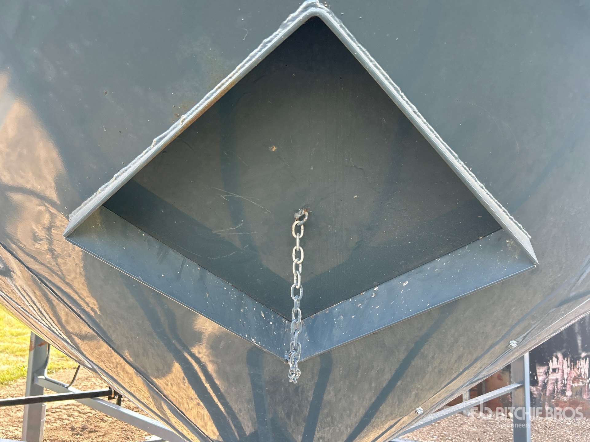 Butler +/- 4700 bu 7 Ring