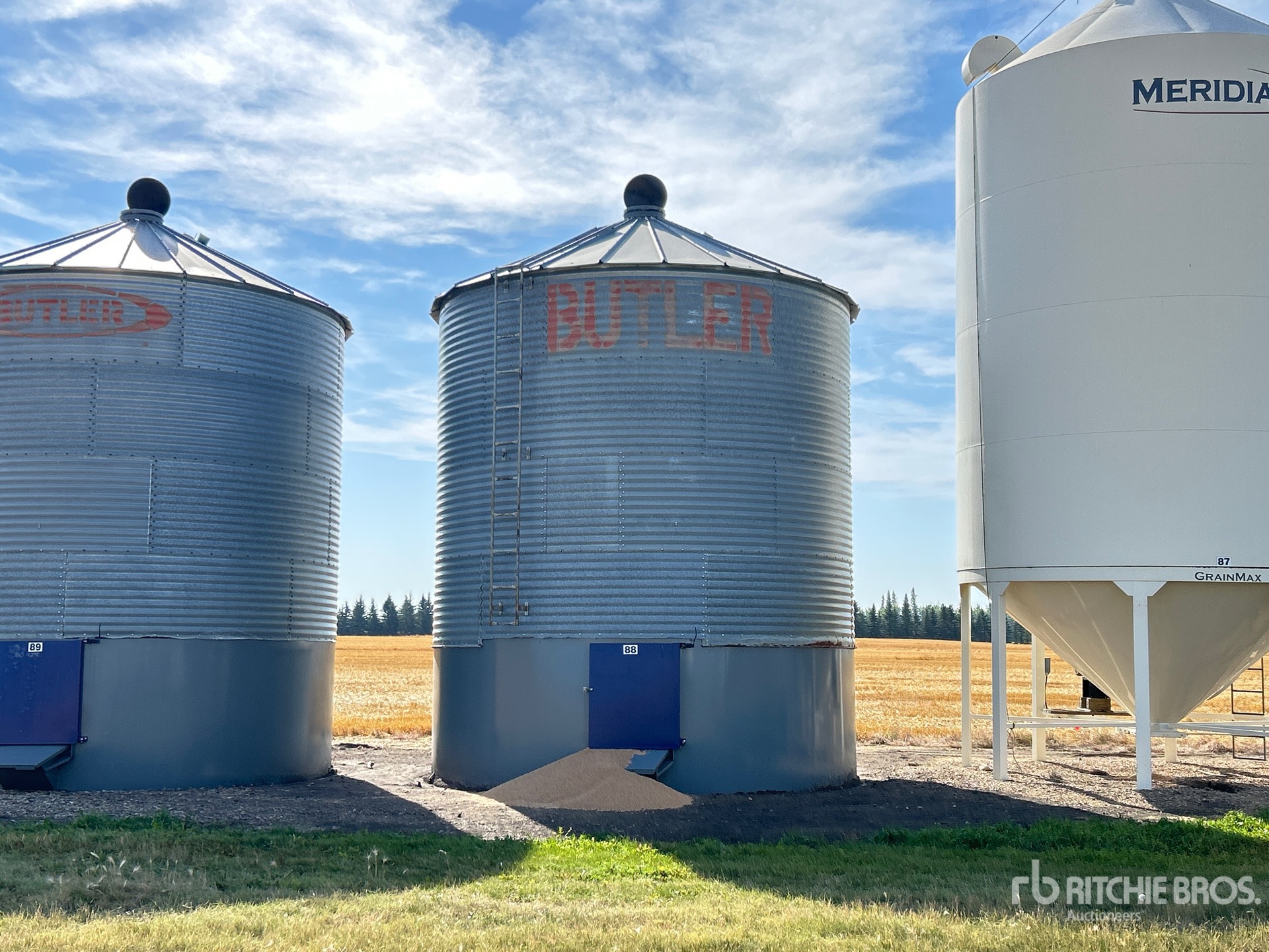Butler +/- 4400 bu 4 Ring