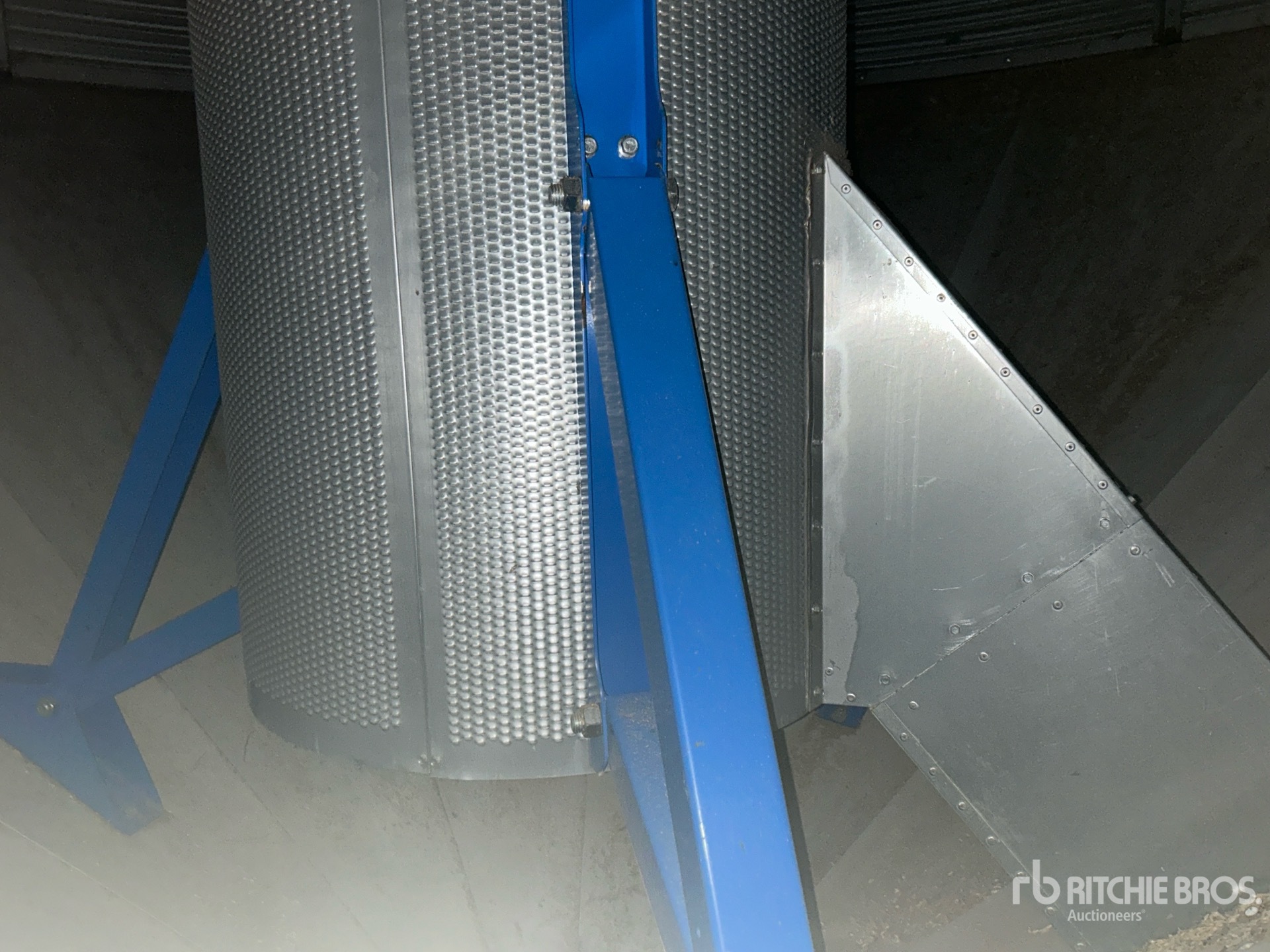 Westeel +/- 6000 bu 8 Ring