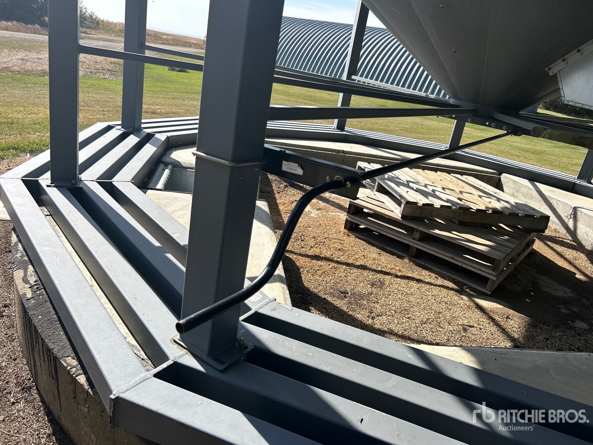 Westeel +/- 6000 bu 8 Ring