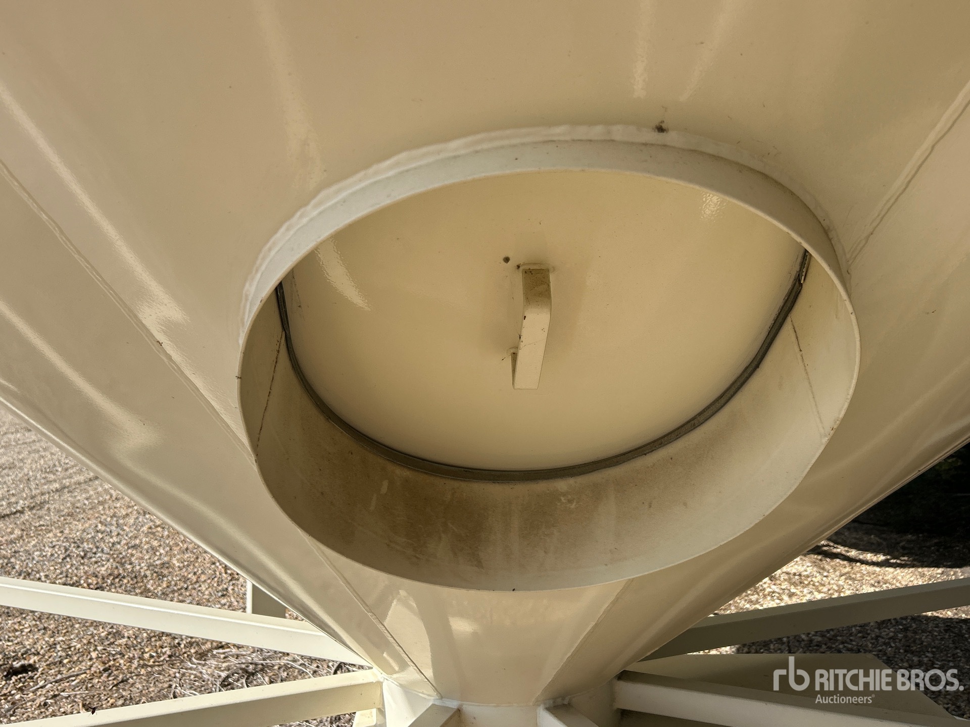 2011 Meridian GRAINMAX GM4000