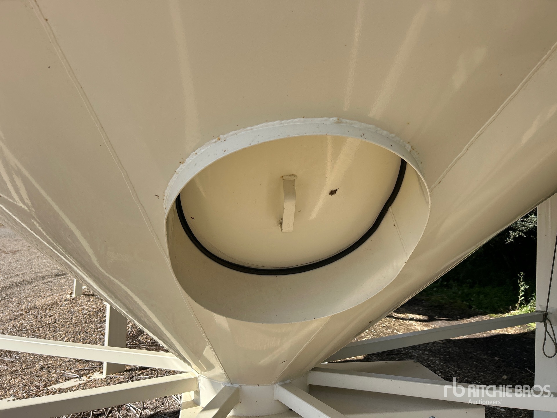 2011 Meridian GRAINMAX GM4000
