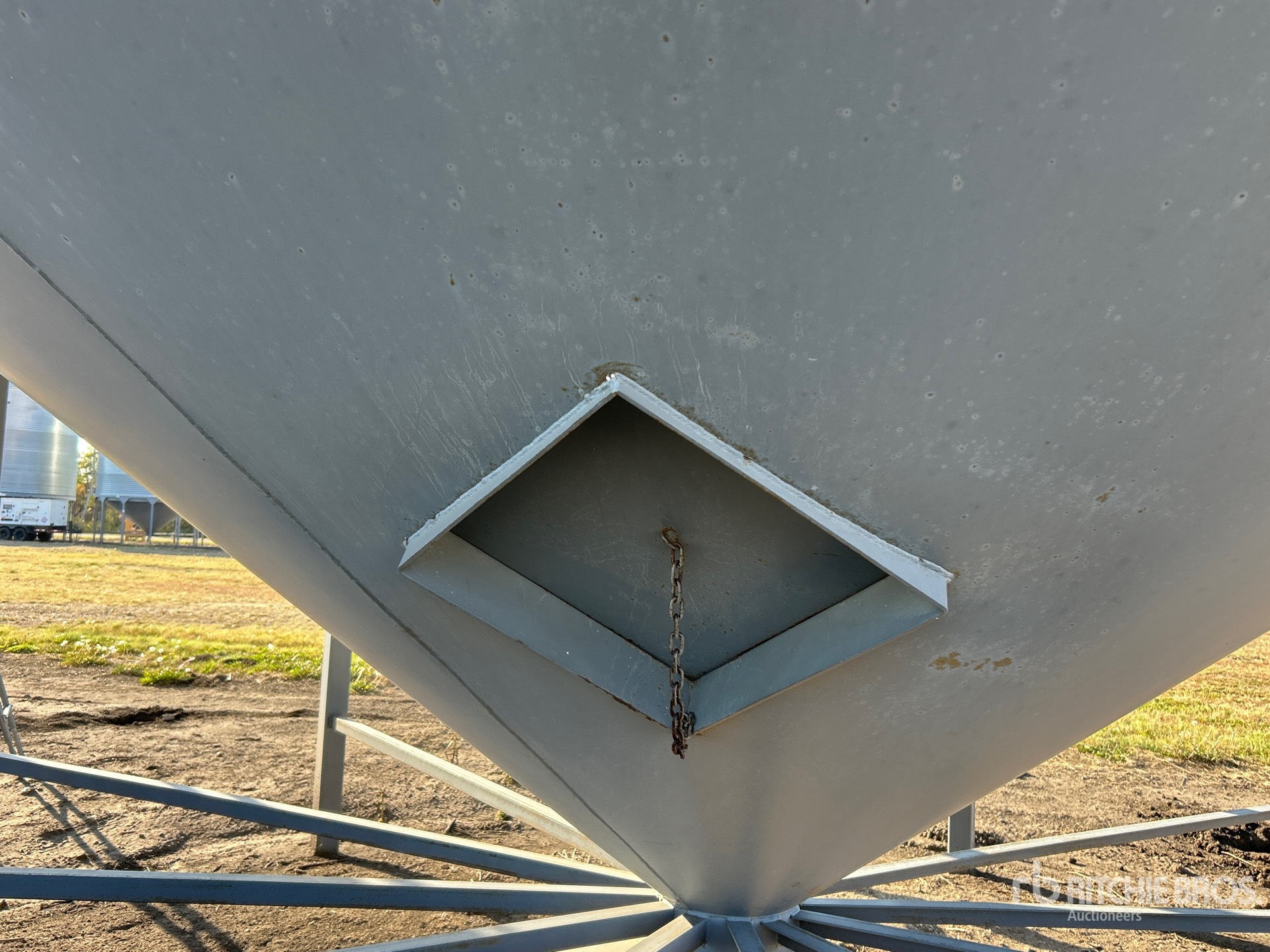 Westeel +/- 4700 bu 6 Ring