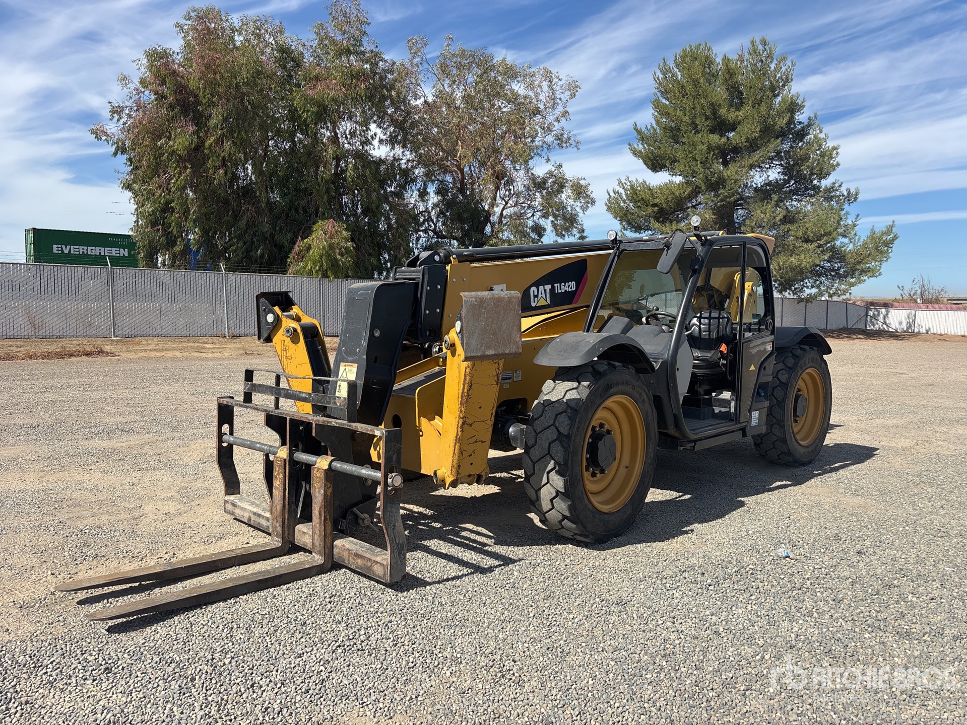 Photo of 2020 Caterpillar TL642D
