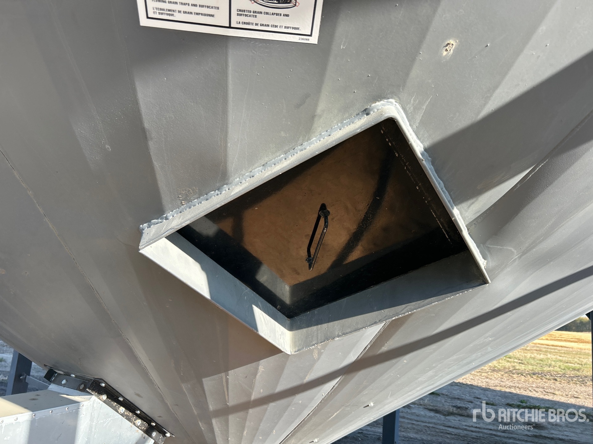 2008 Westeel 1805