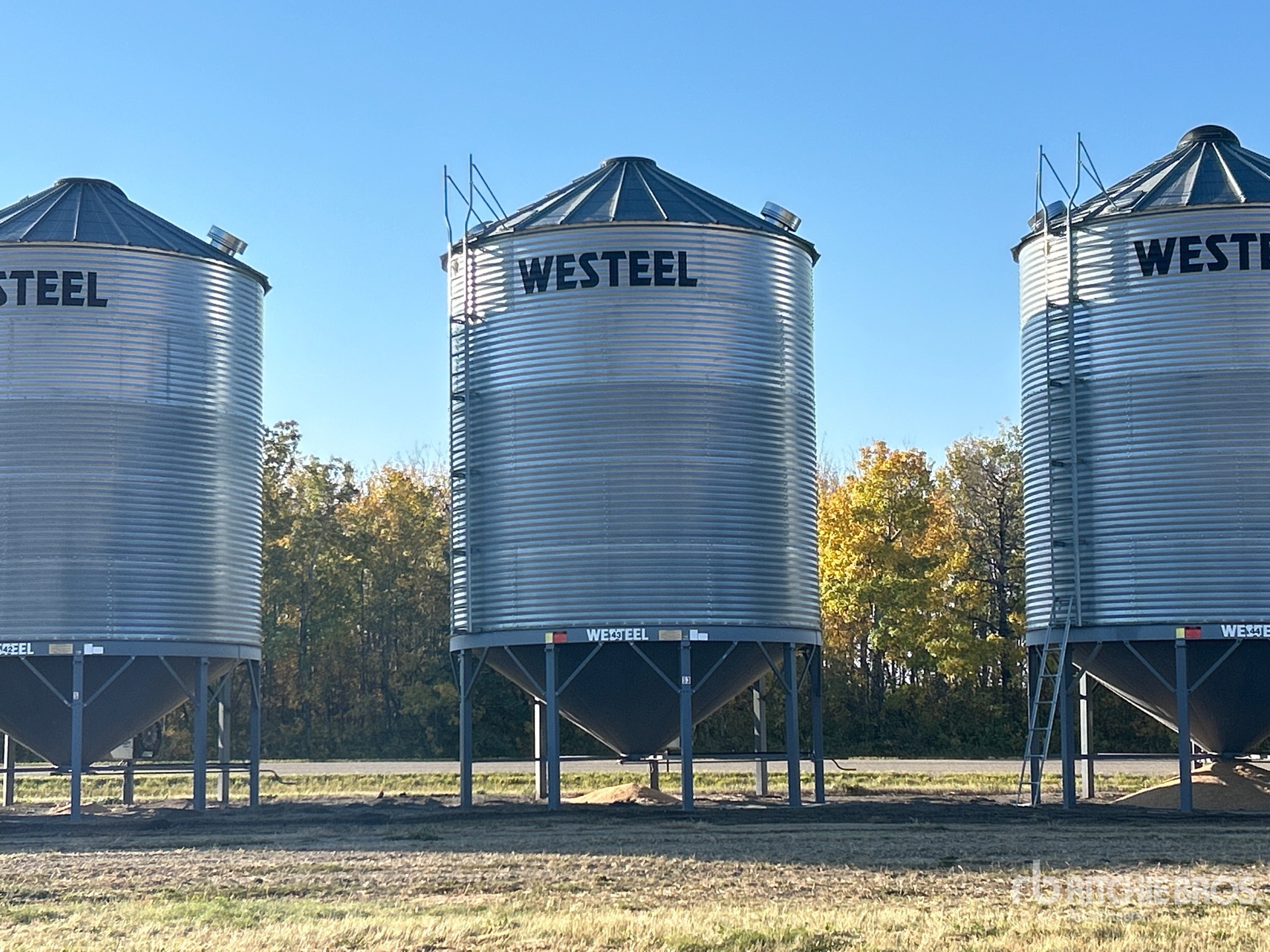 Photo of 2008 Westeel 1805