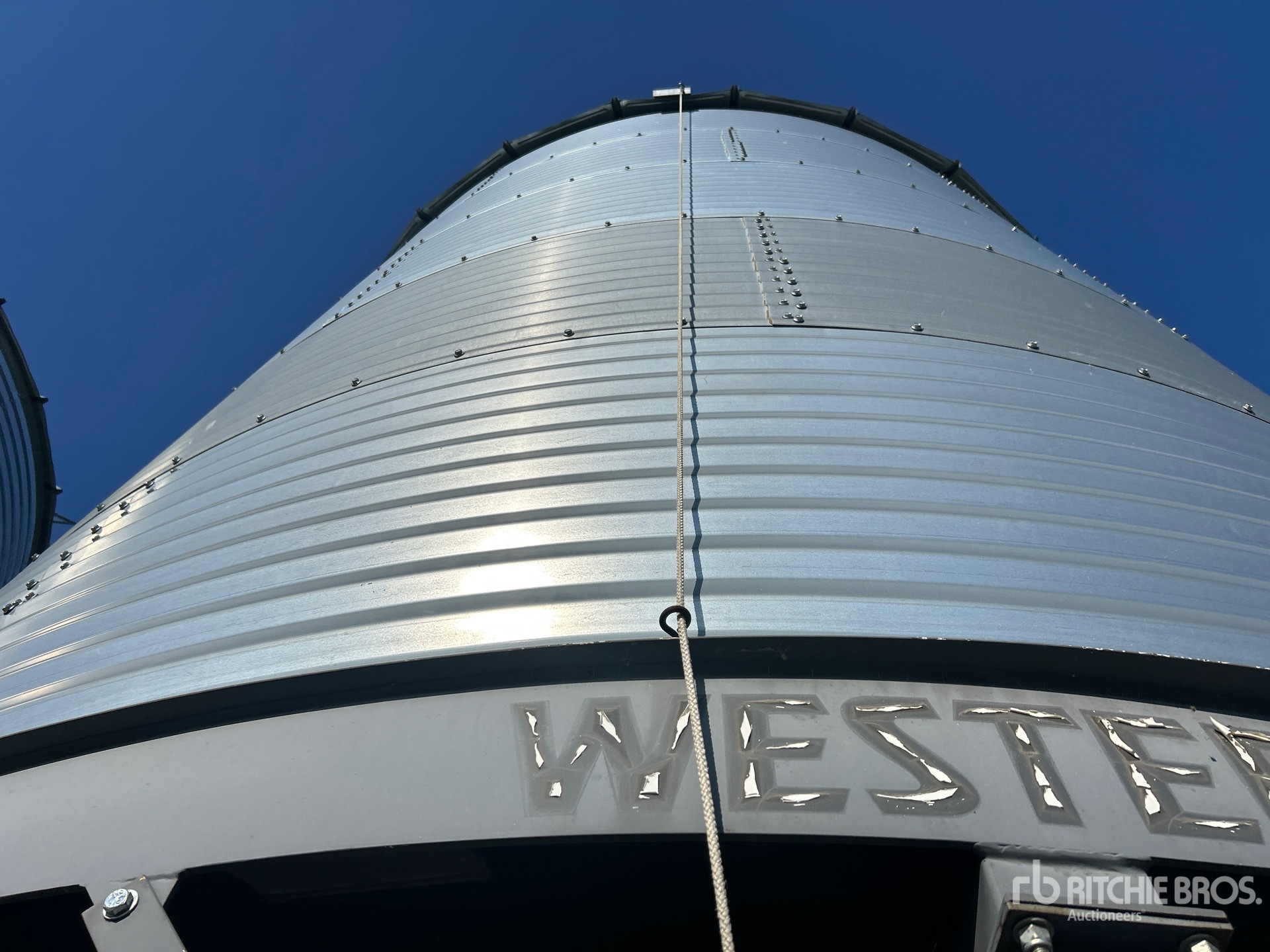 2006 Westeel 1805