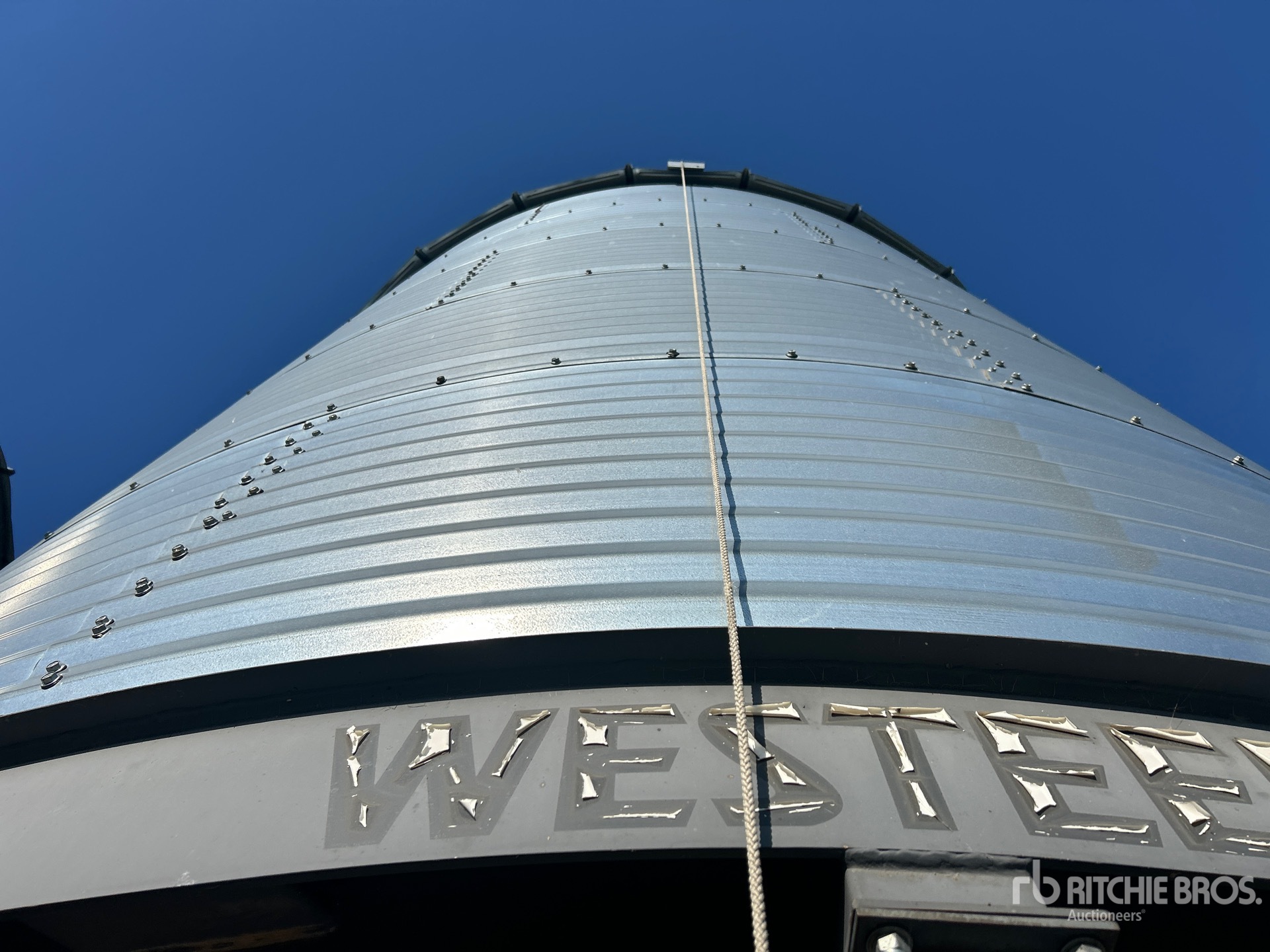 2006 Westeel 1805