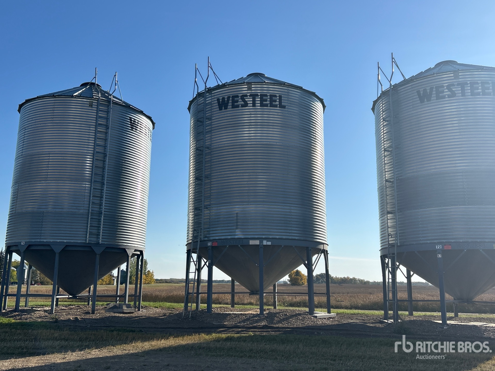 Photo of 2006 Westeel 1805
