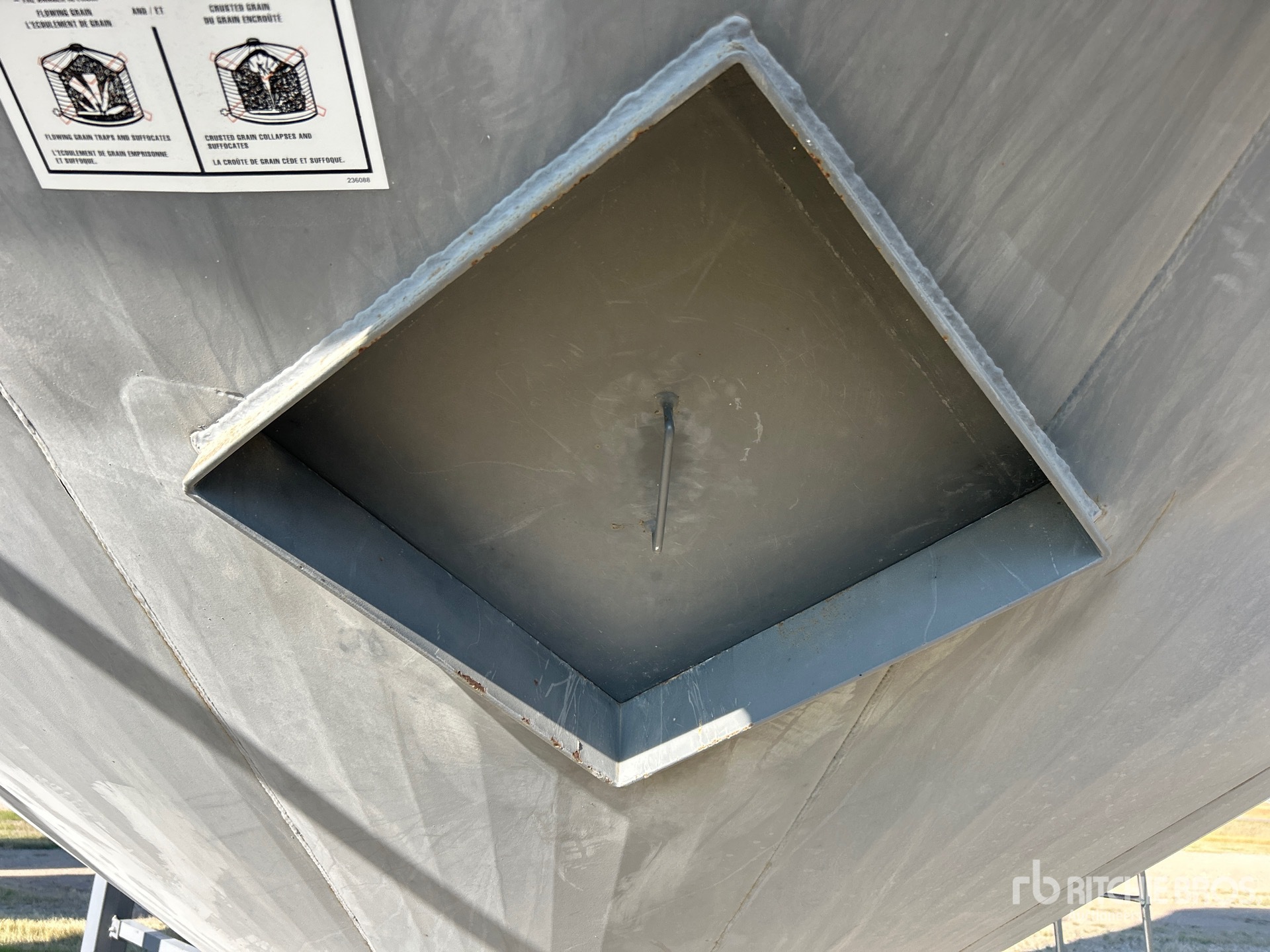 2006 Westeel 1805