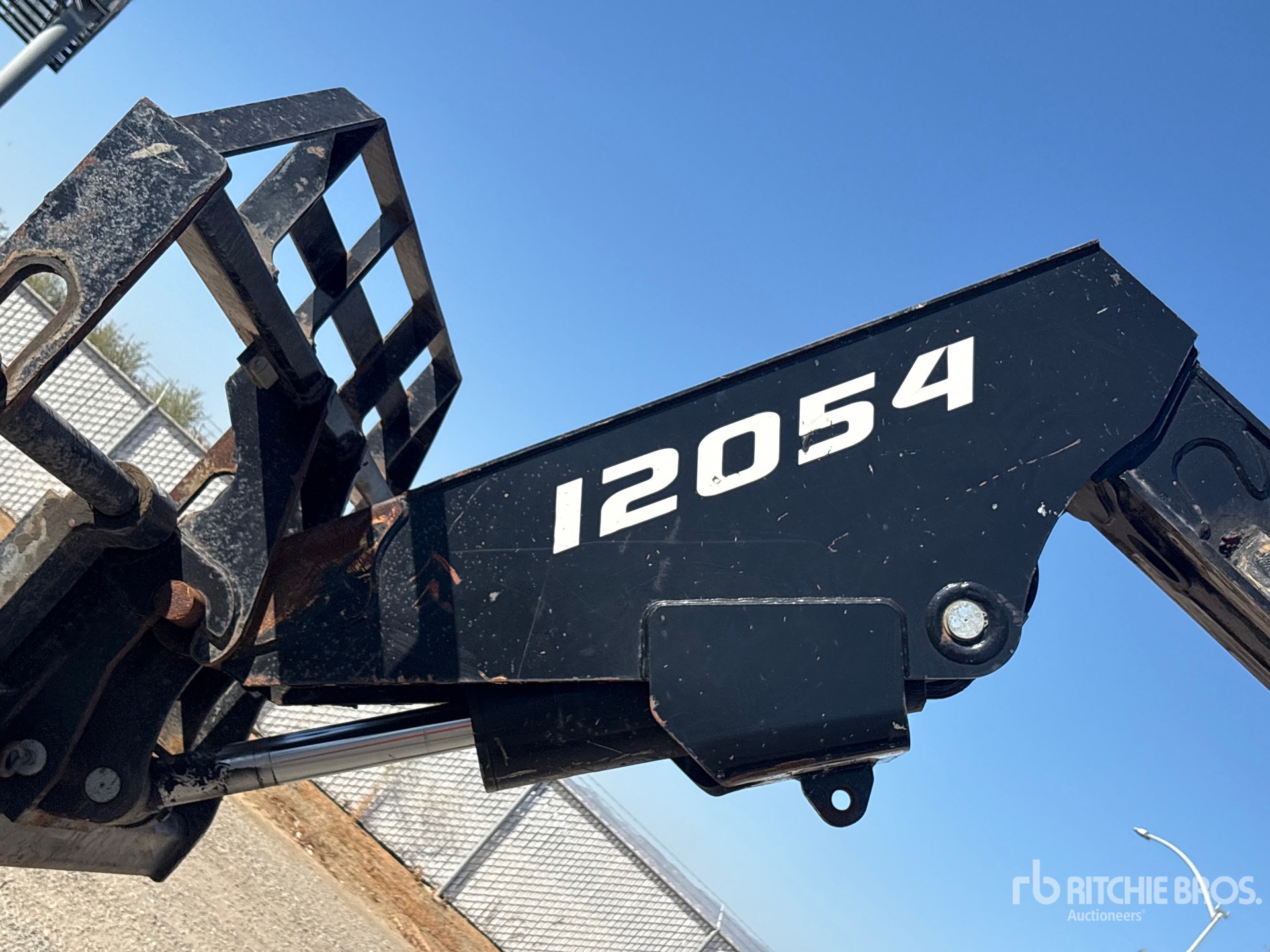 2020 Skytrak 12054