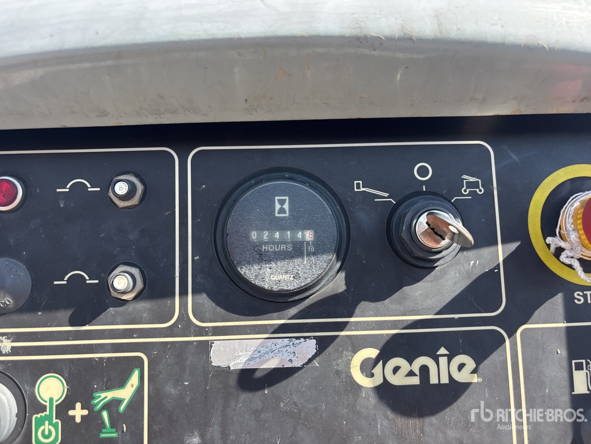 2017 Genie Z-45/25J