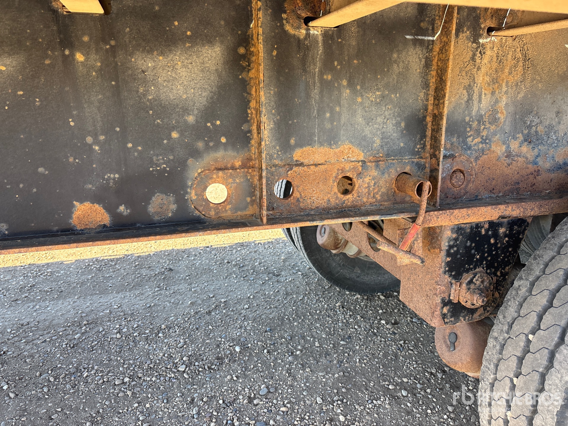 2006 Wilson 48 ft T/A