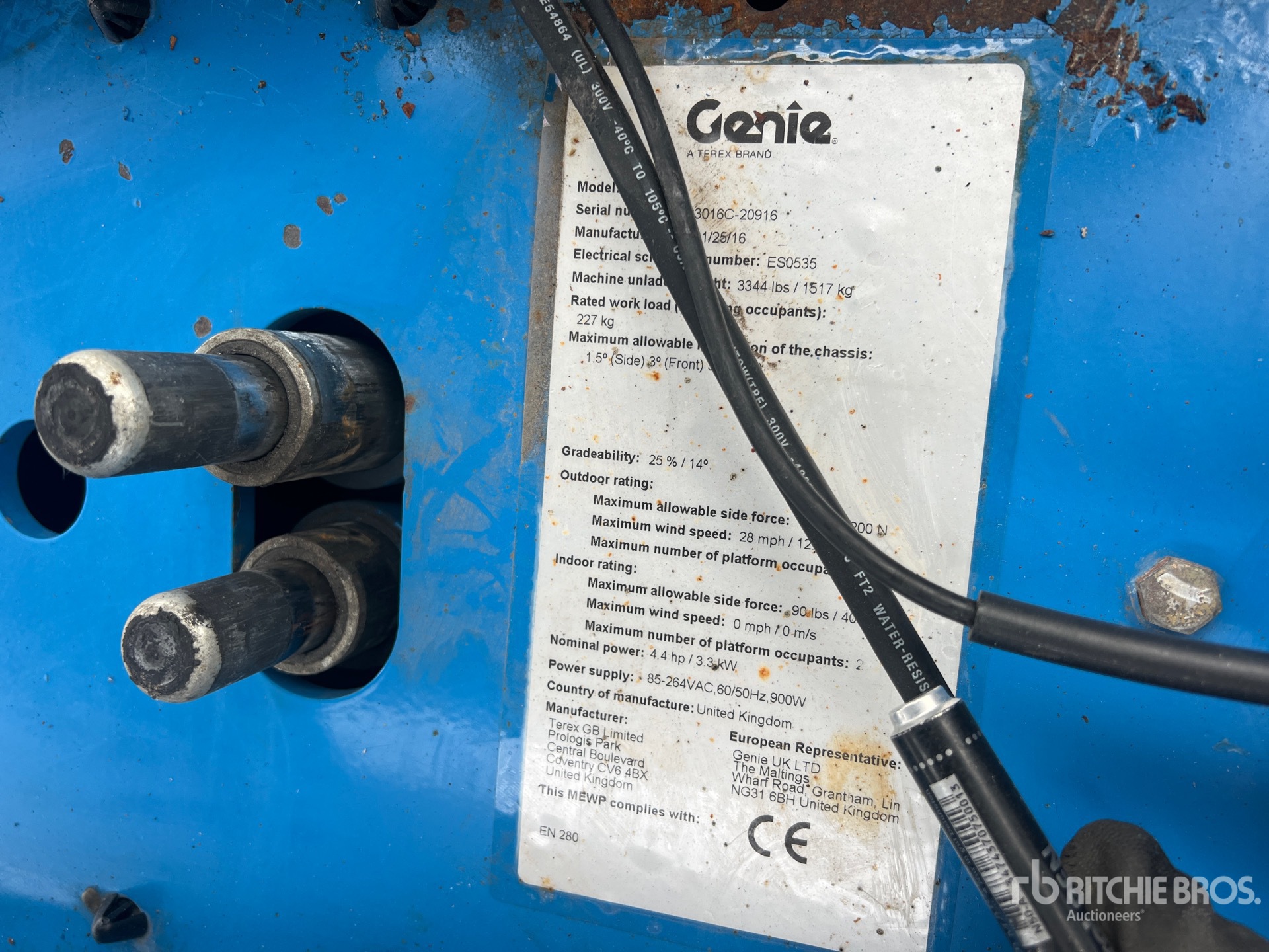 2016 Genie GS1932