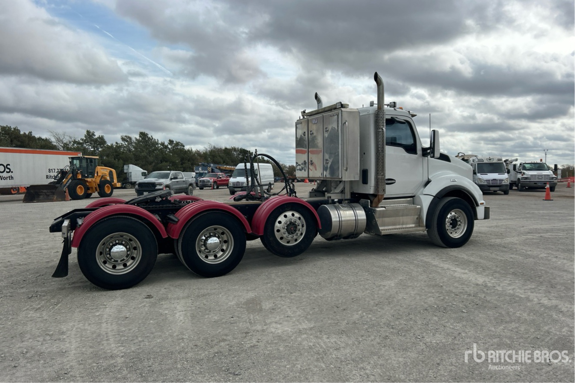 2015 Kenworth T880