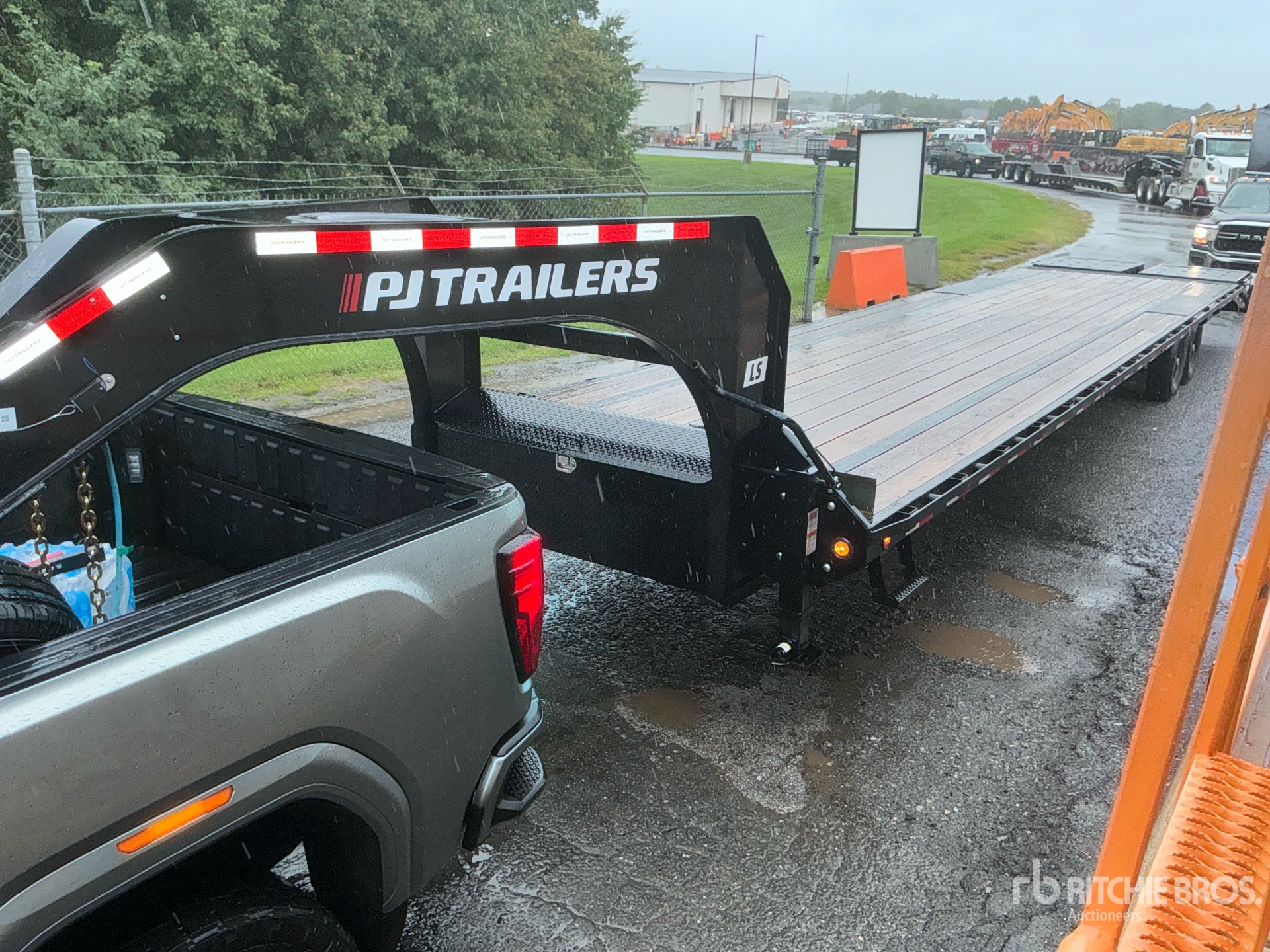2026 Pj Trailers LS402