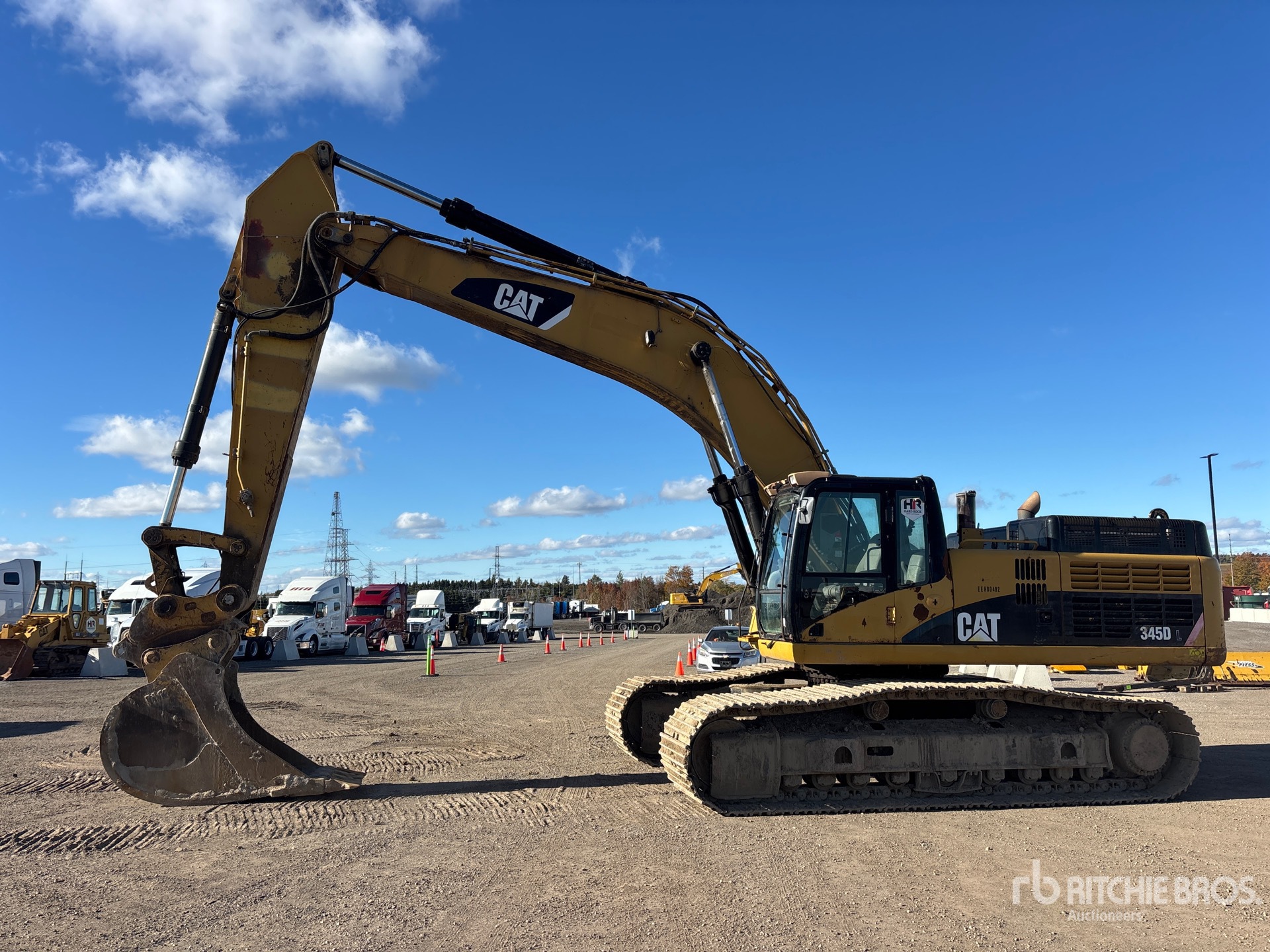 Photo of 2009 Caterpillar 345D L