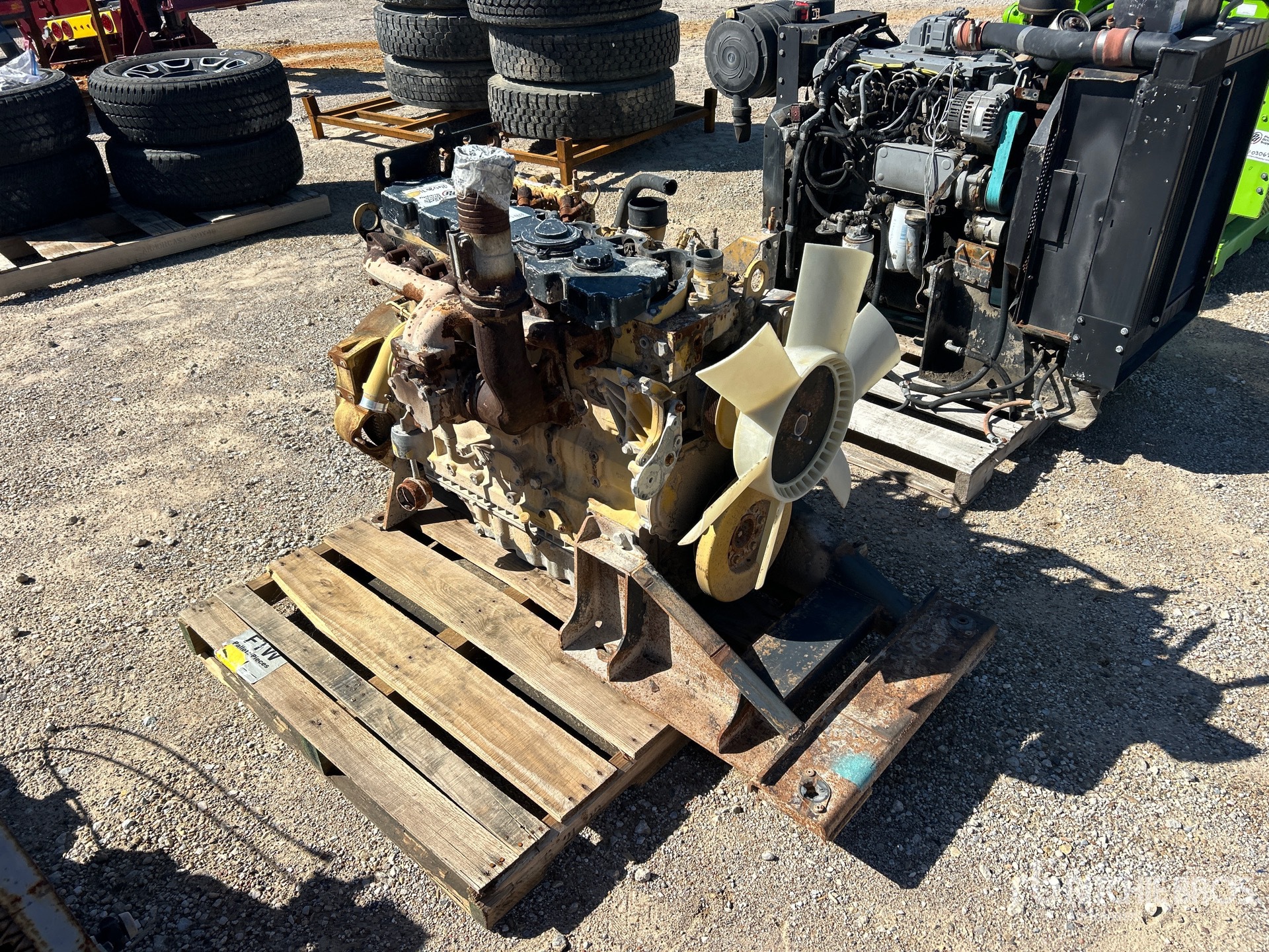 Caterpillar C6.6