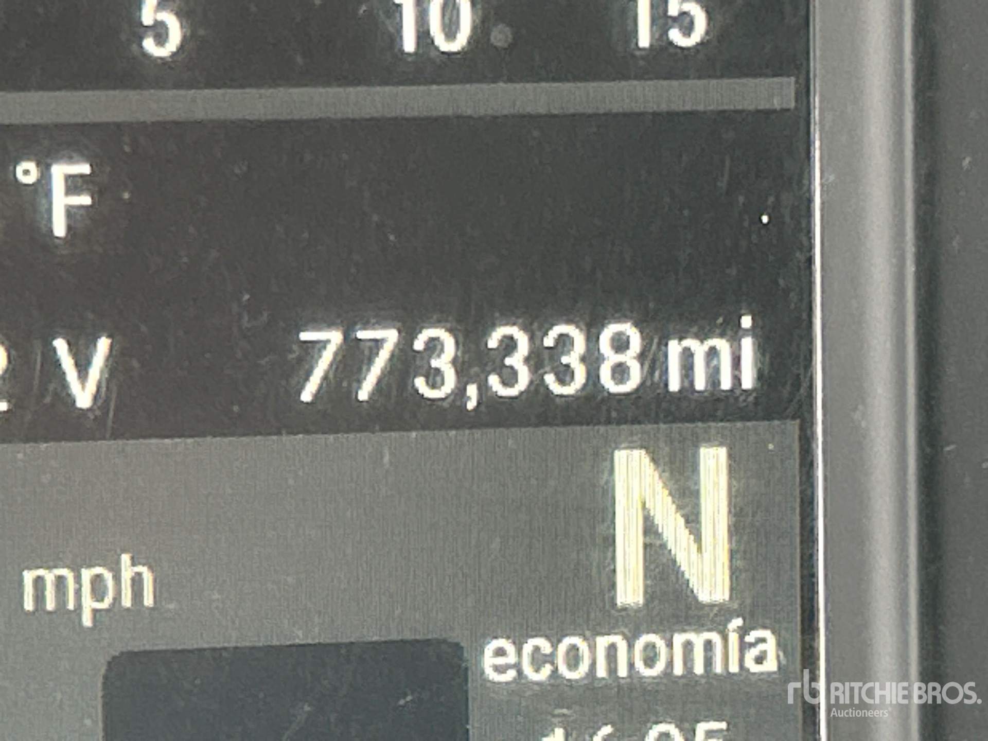 2019 Freightliner CASCADIA 126