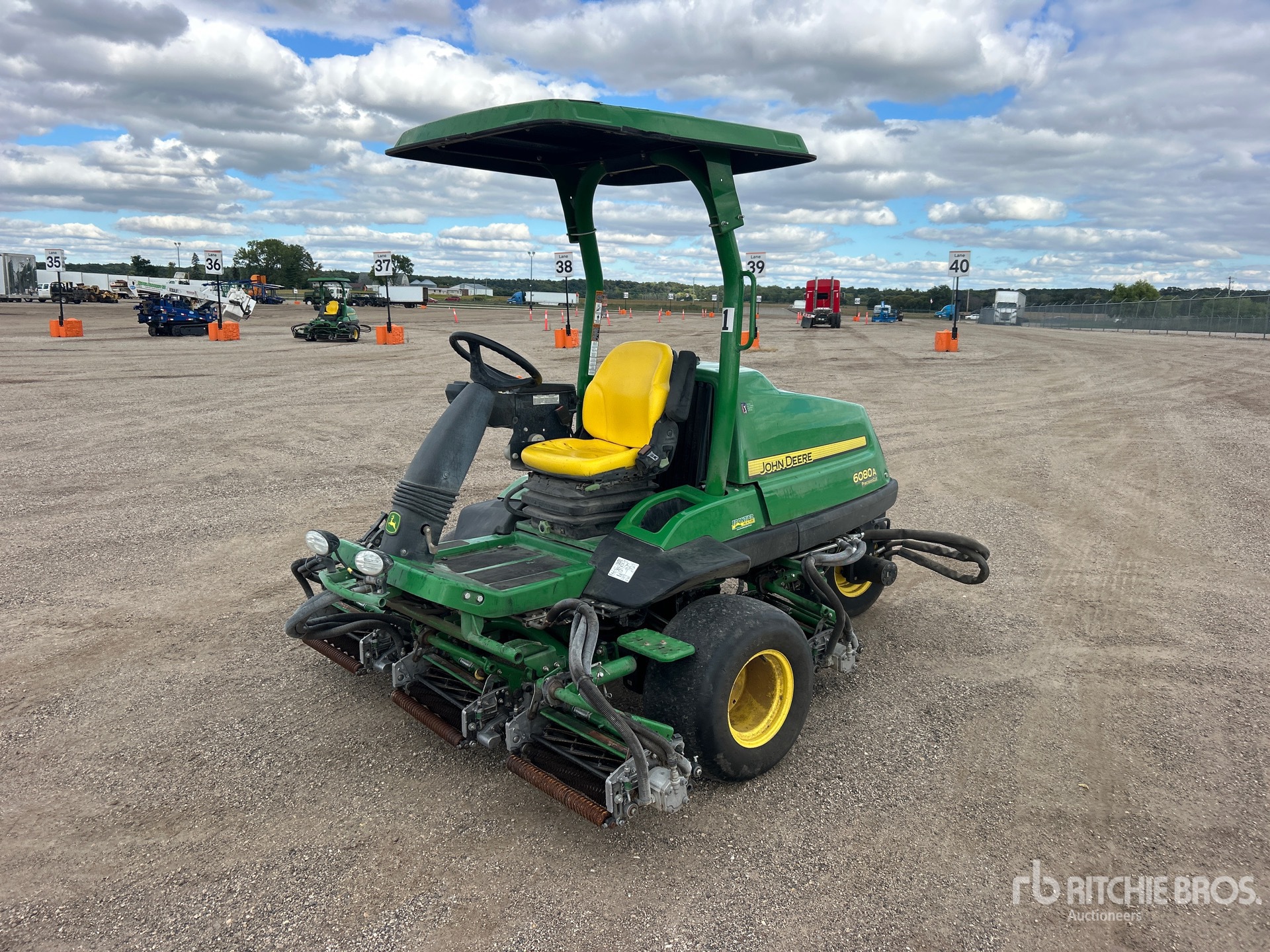 Photo of John Deere 6080A