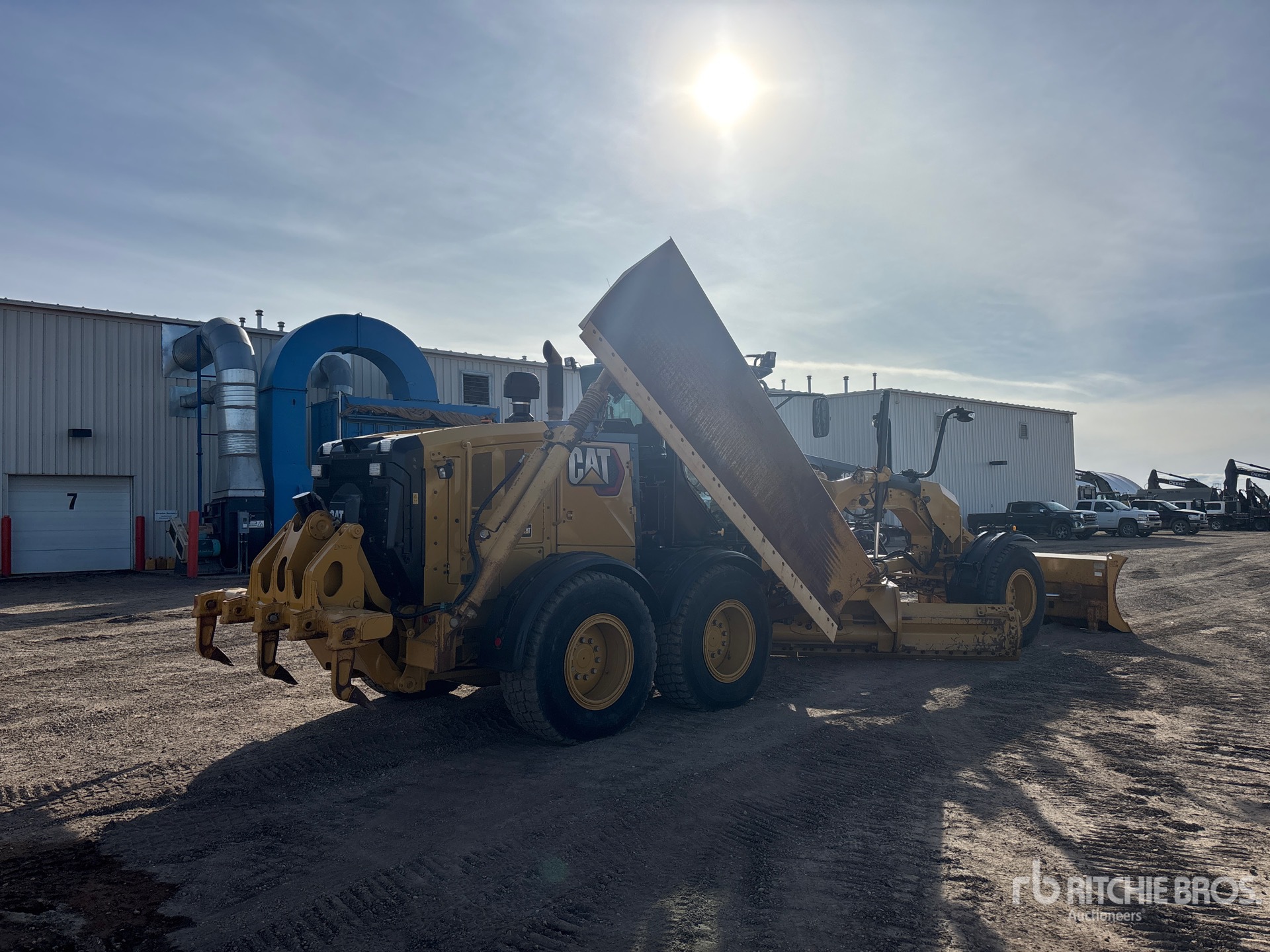 2020 Caterpillar 160M VHP PLUS