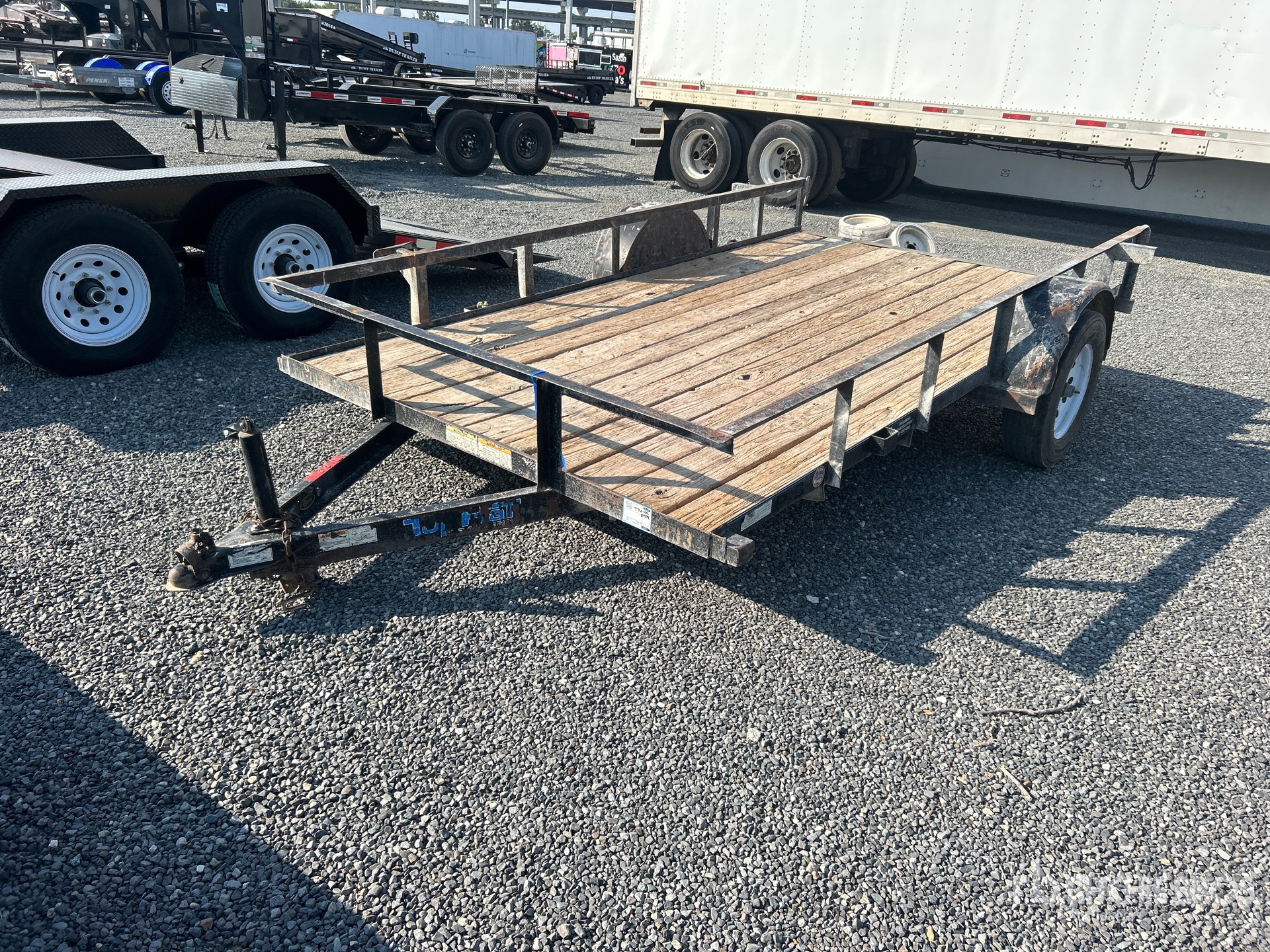 Photo of 2019 Top Hat 12 ft S/A