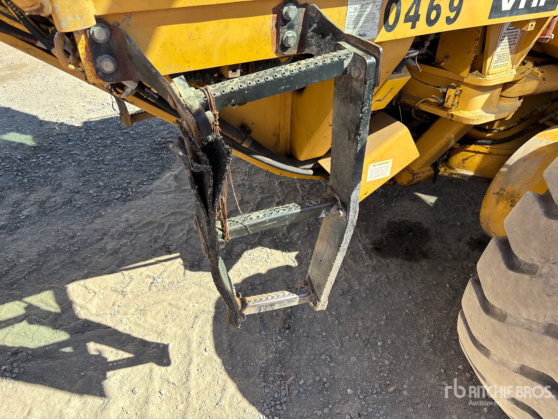 2004 Caterpillar 143H