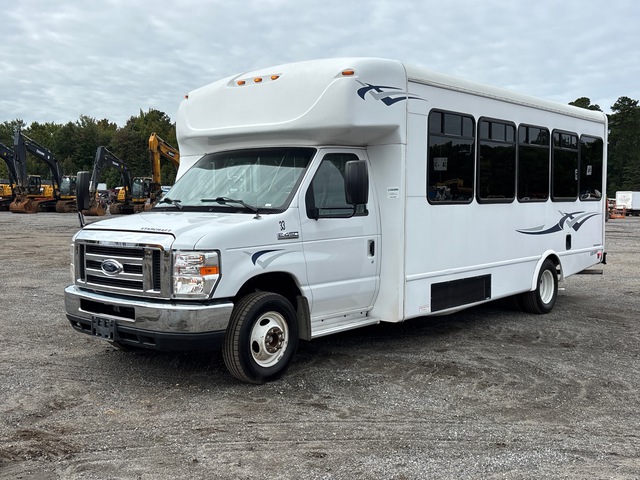 2017 Ford E-450 4x2 23-Seat Transit Bus 2017 Ford E-450 4x2 23-Seat Transit Bus