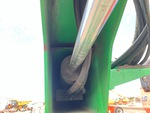 Hydraulics with Basket Tilt Cylinder