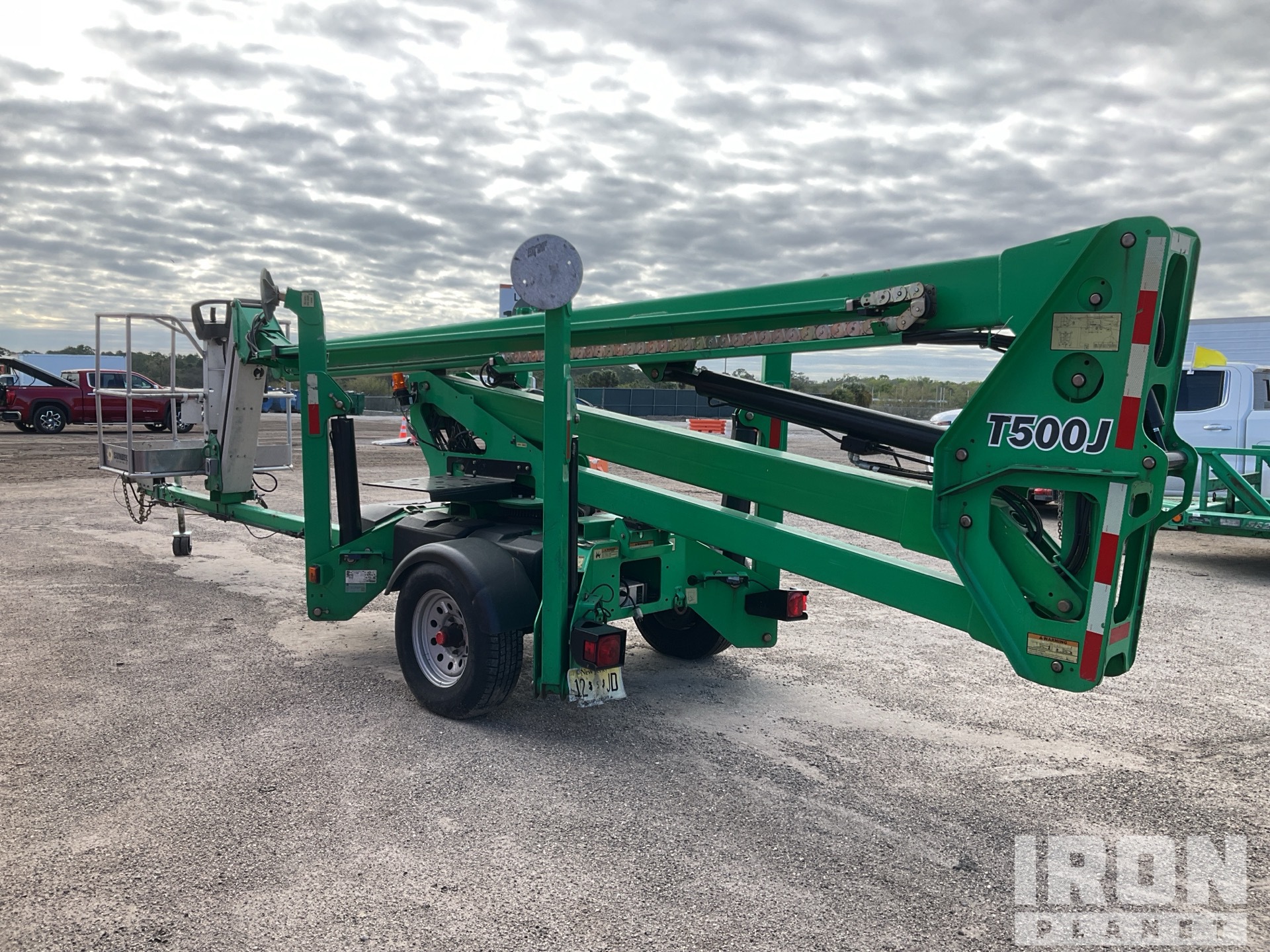 2018 JLG T500J