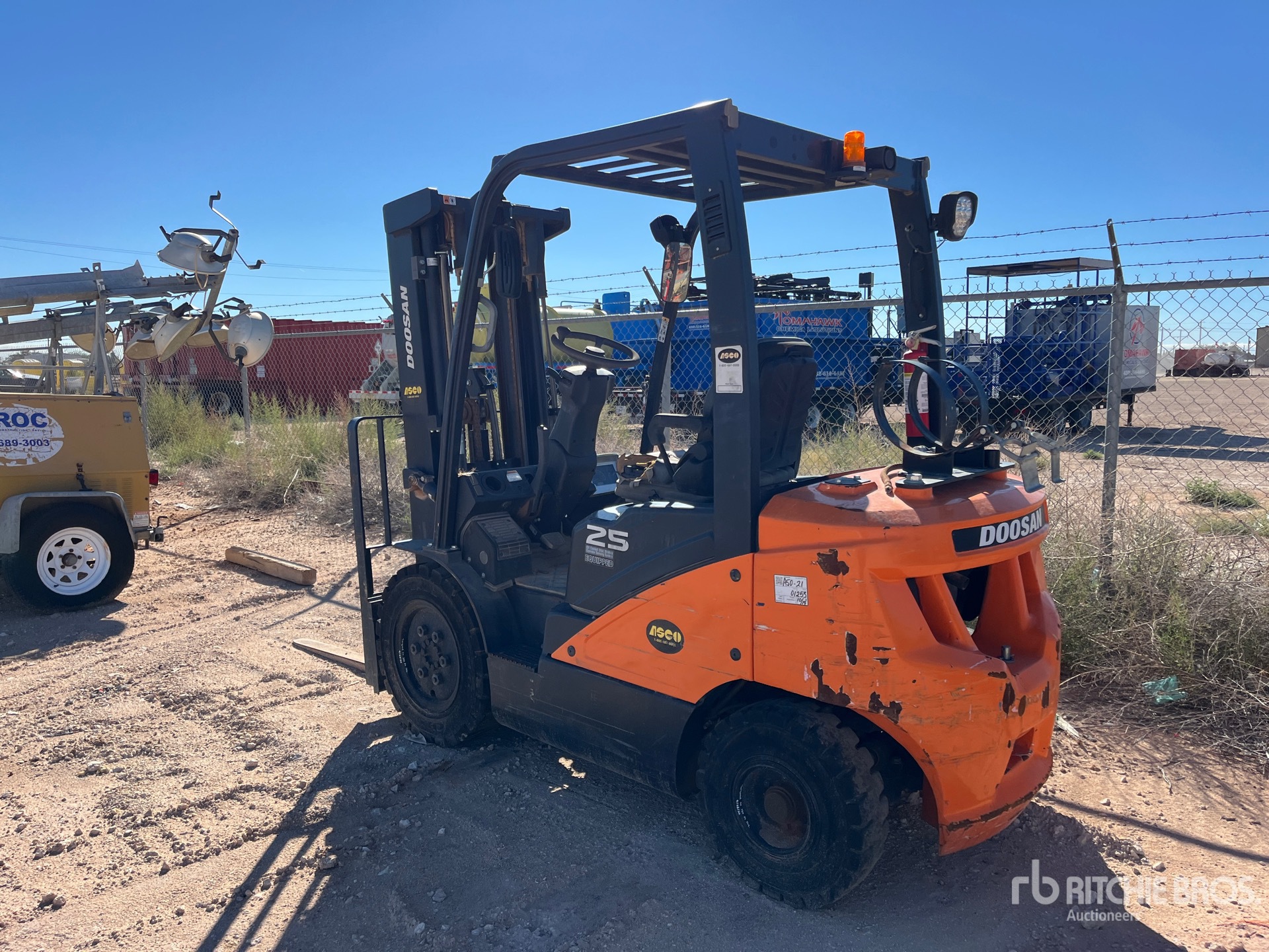2022 Doosan G25E-7