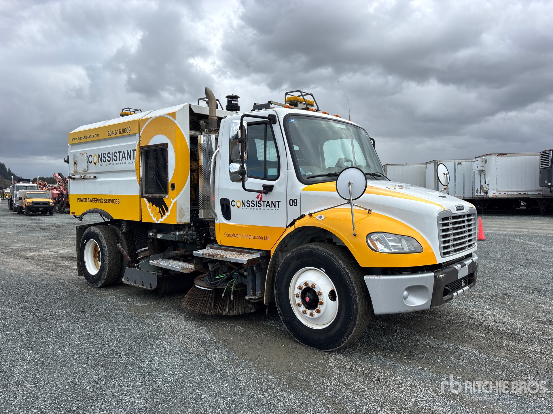 2019 Freightliner M2