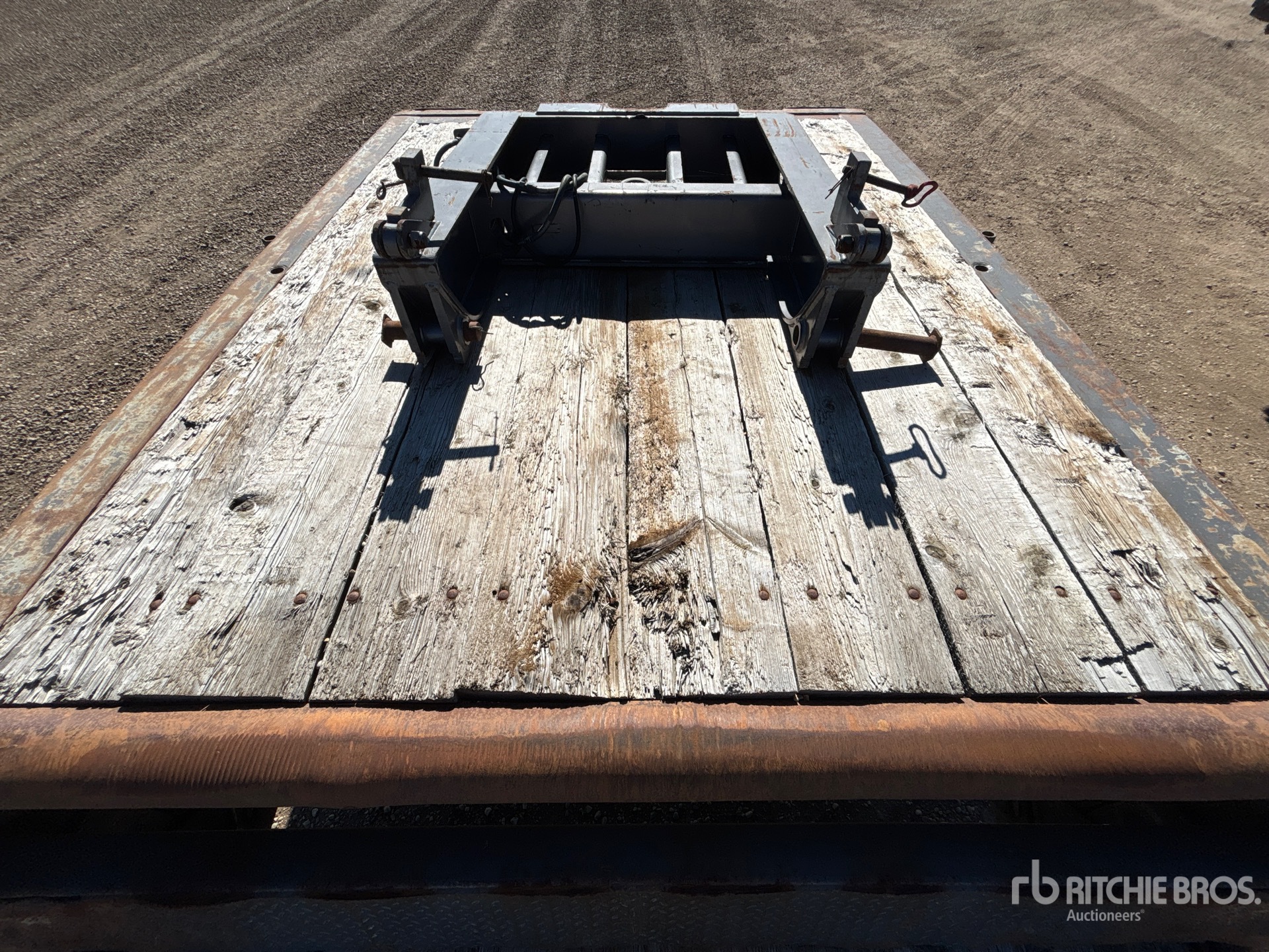 2007 Doepker 53 FT TRI/A