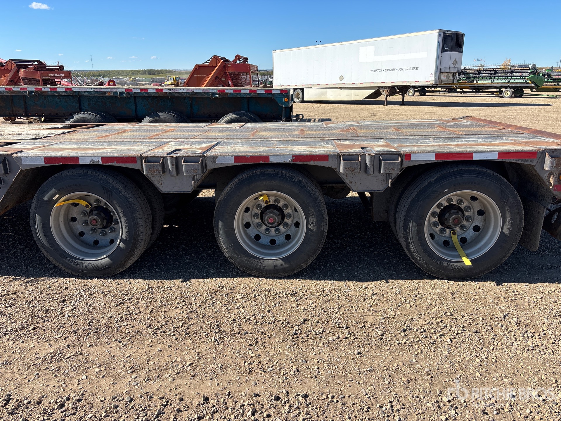 2007 Doepker 53 FT TRI/A