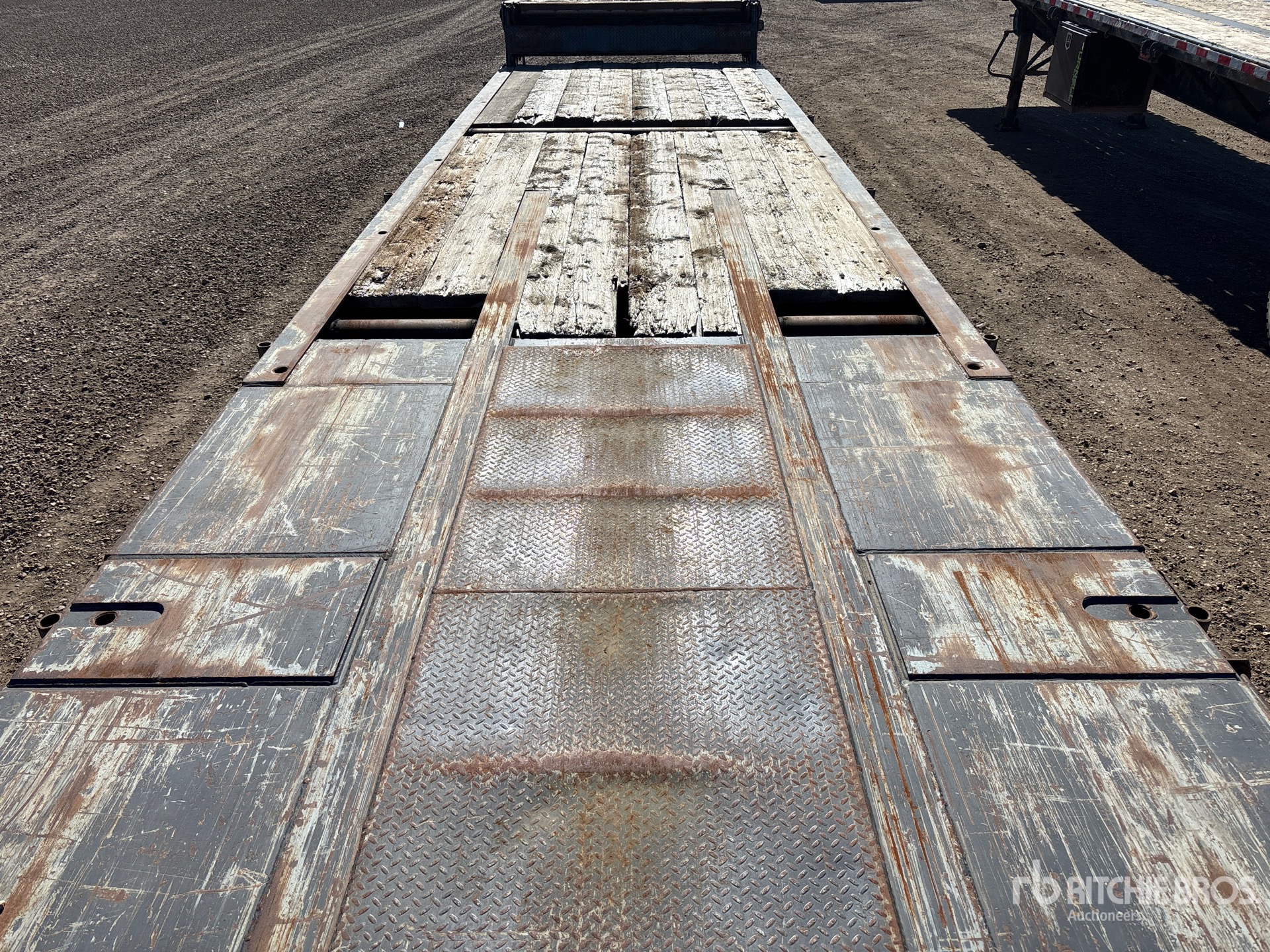 2007 Doepker 53 FT TRI/A