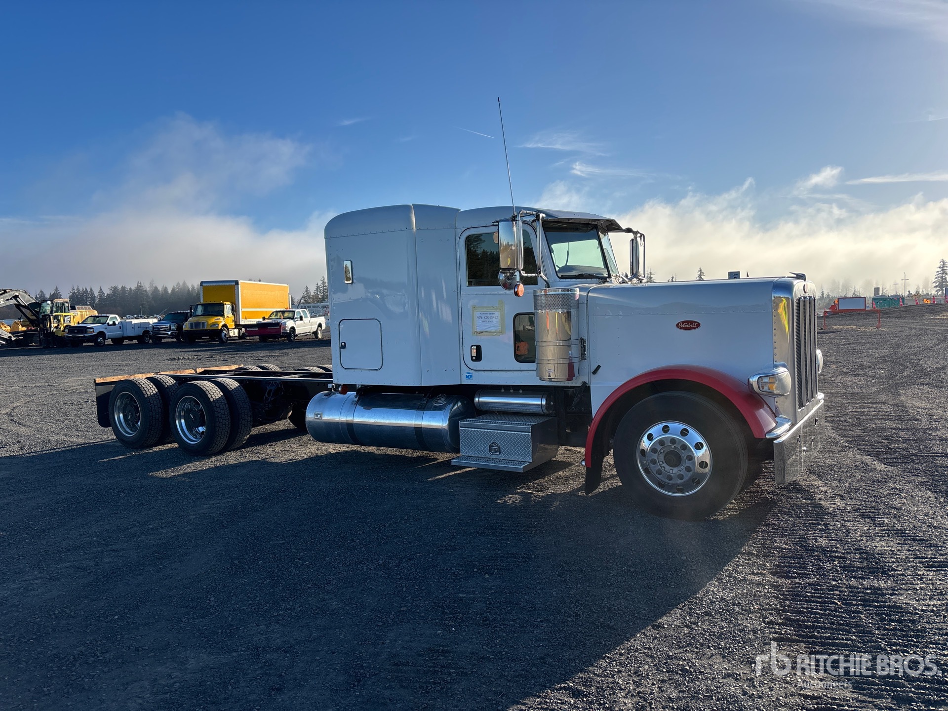 2019 Peterbilt 389